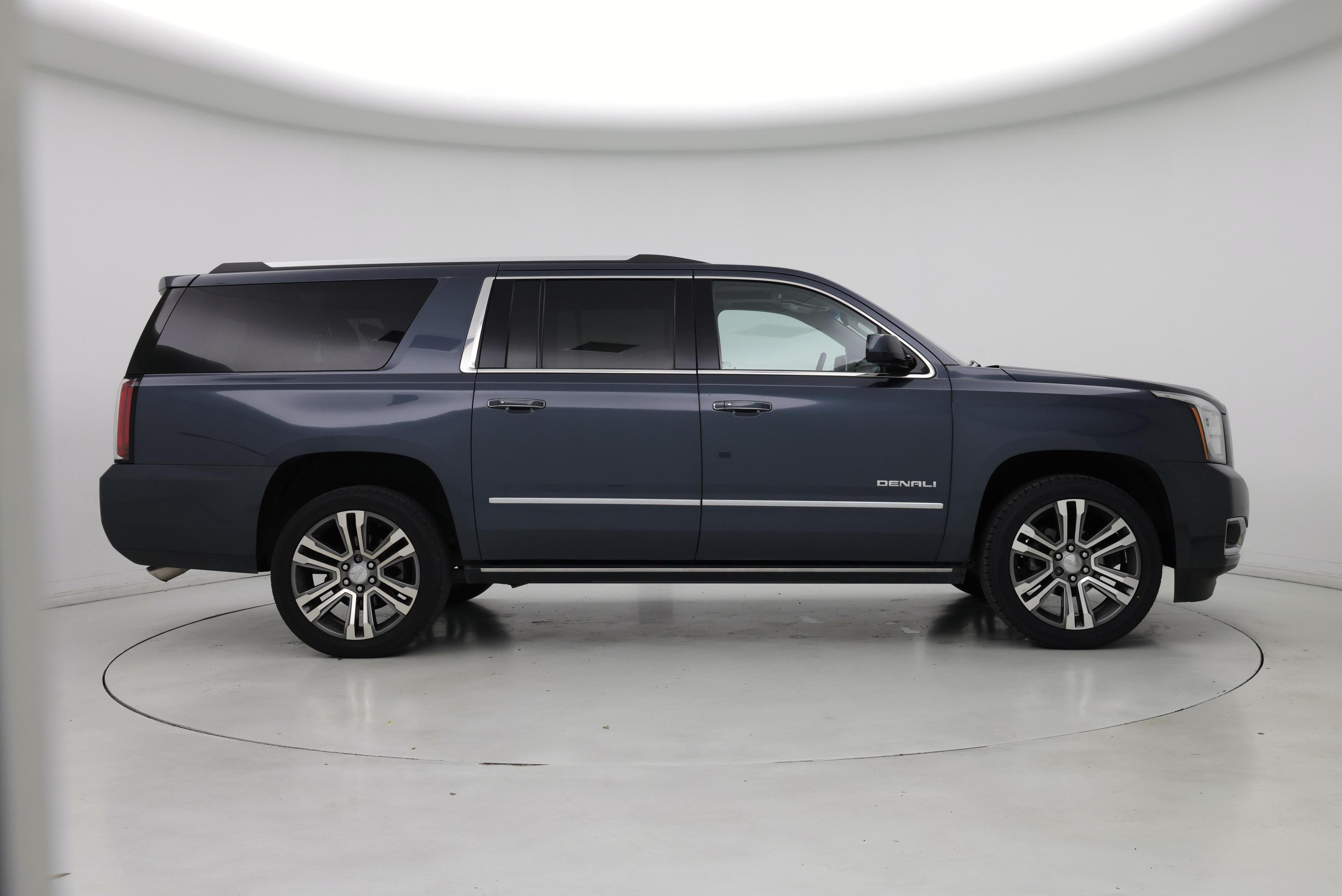Thumbnail: 2019 GMC Yukon XL - 7