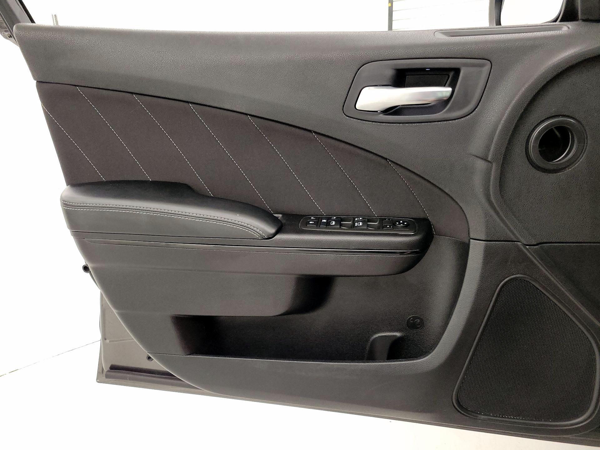 Thumbnail: 2021 Dodge Charger - 12