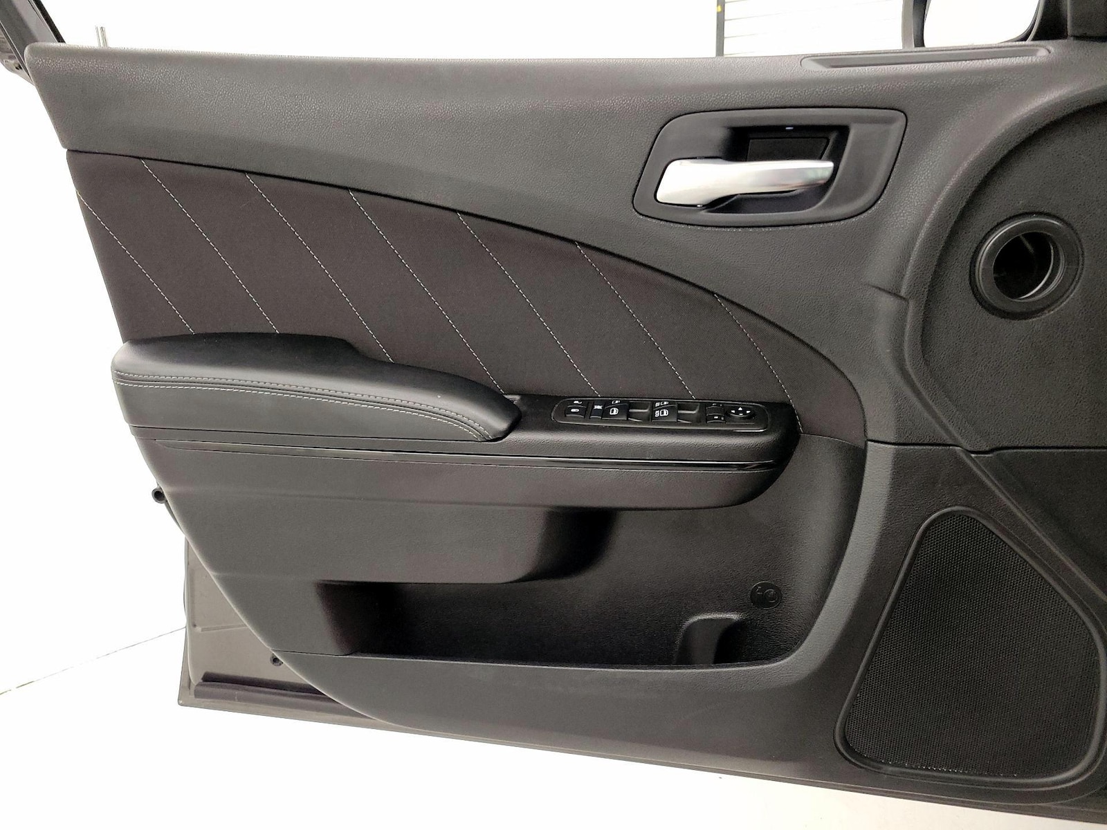 2021 Dodge Charger SXT - Photo 13