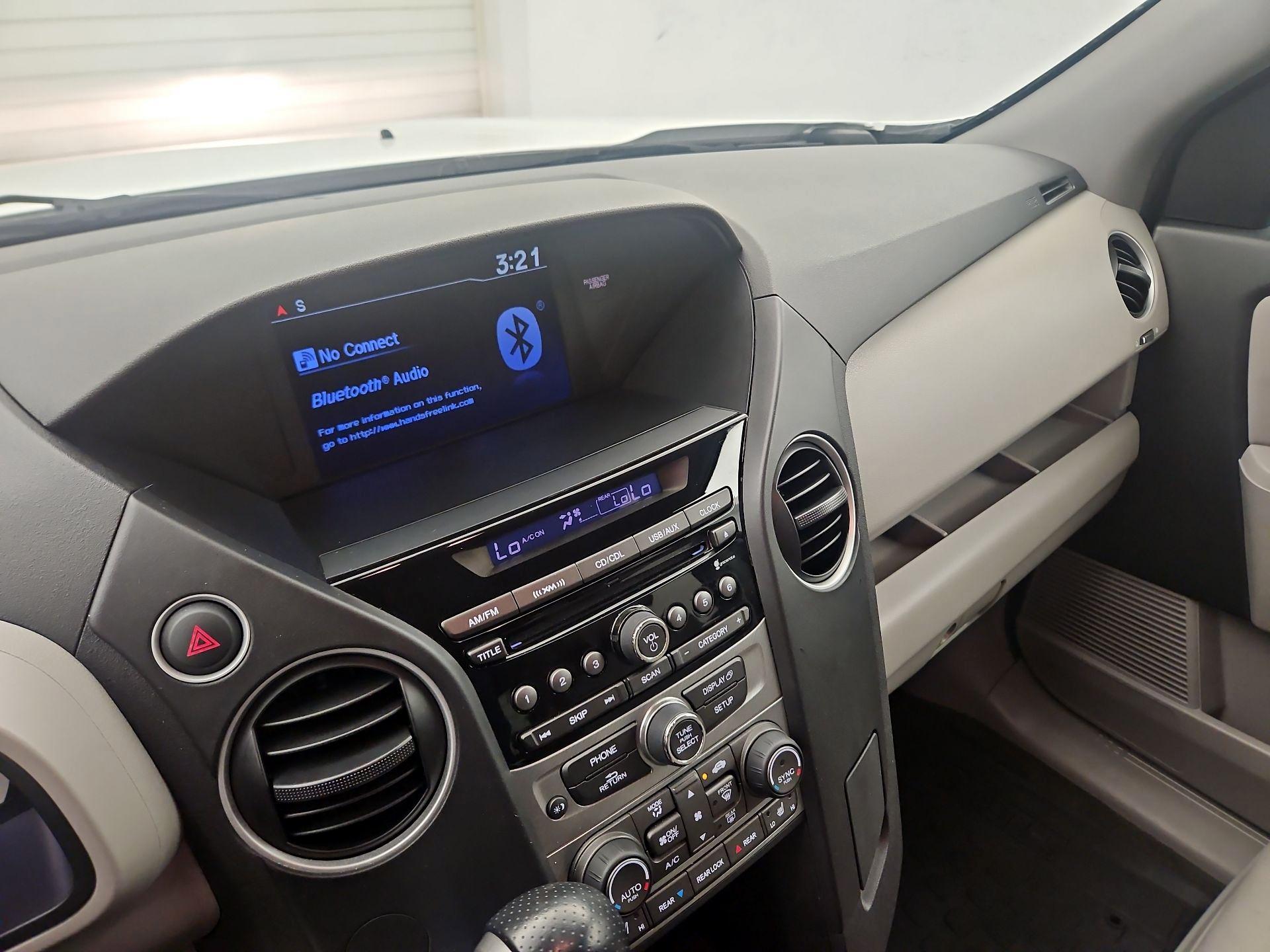 Thumbnail: 2015 Honda Pilot - 13