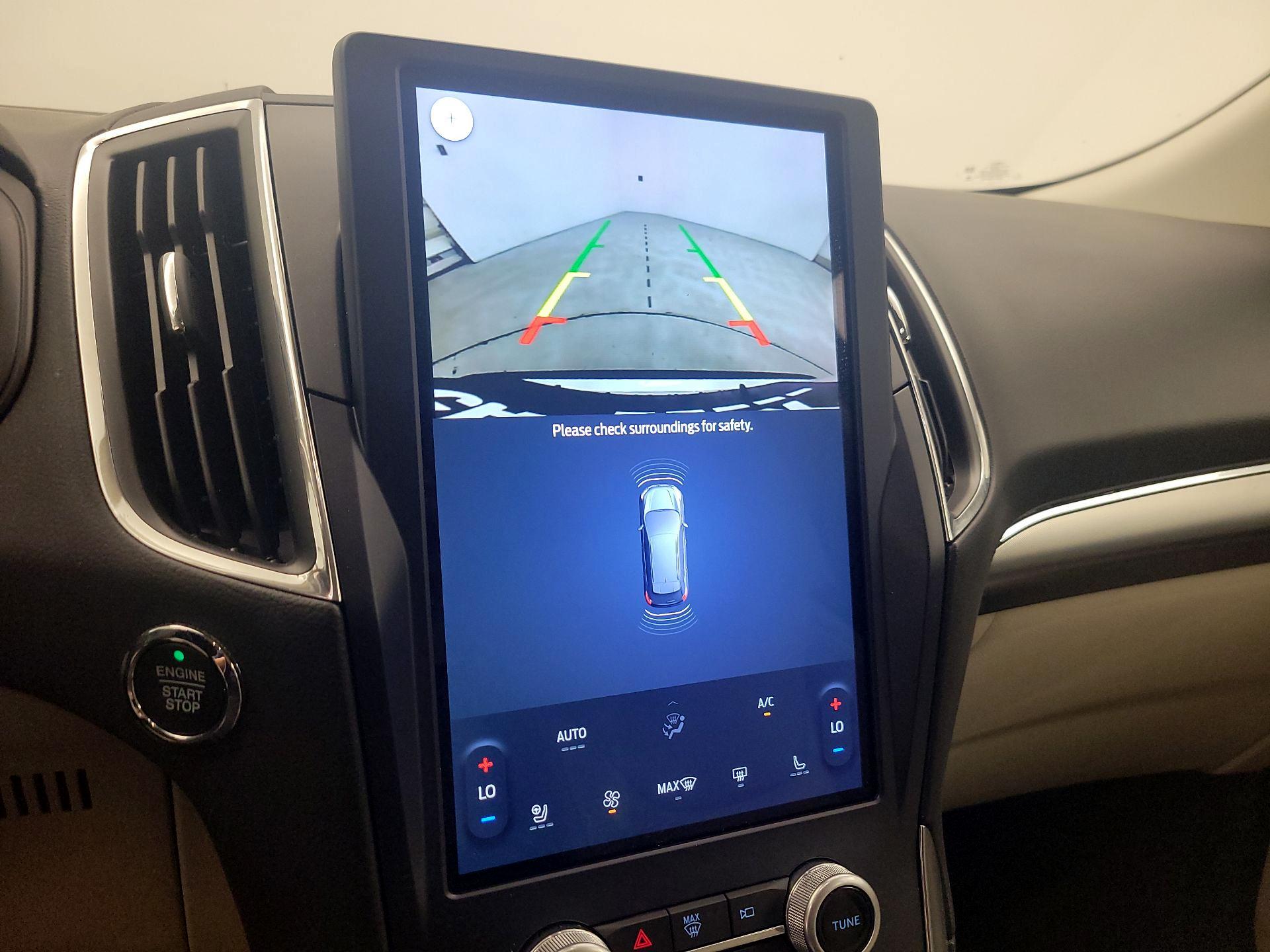 Thumbnail: 2023 Ford Edge - 14