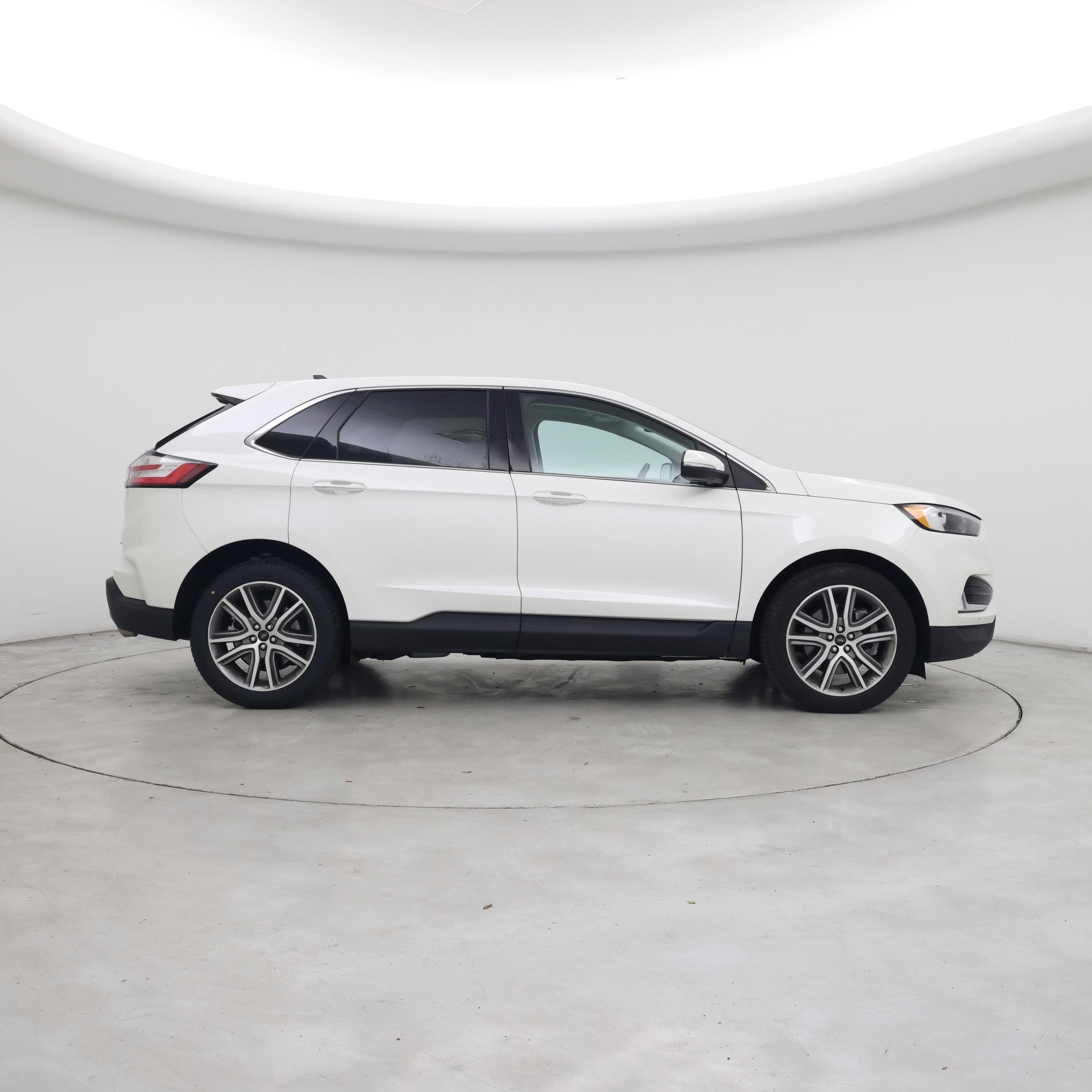 Thumbnail: 2023 Ford Edge - 7