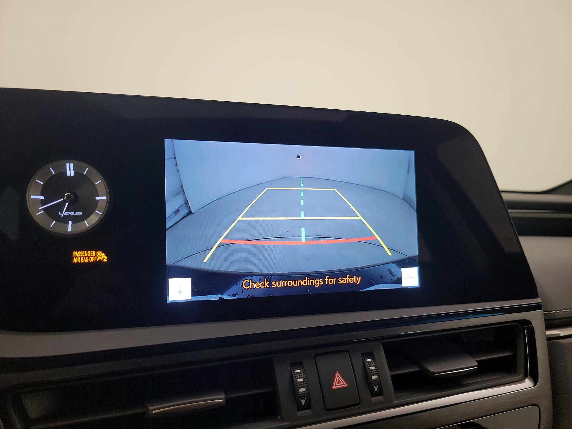 Thumbnail: 2025 Lexus ES - 14