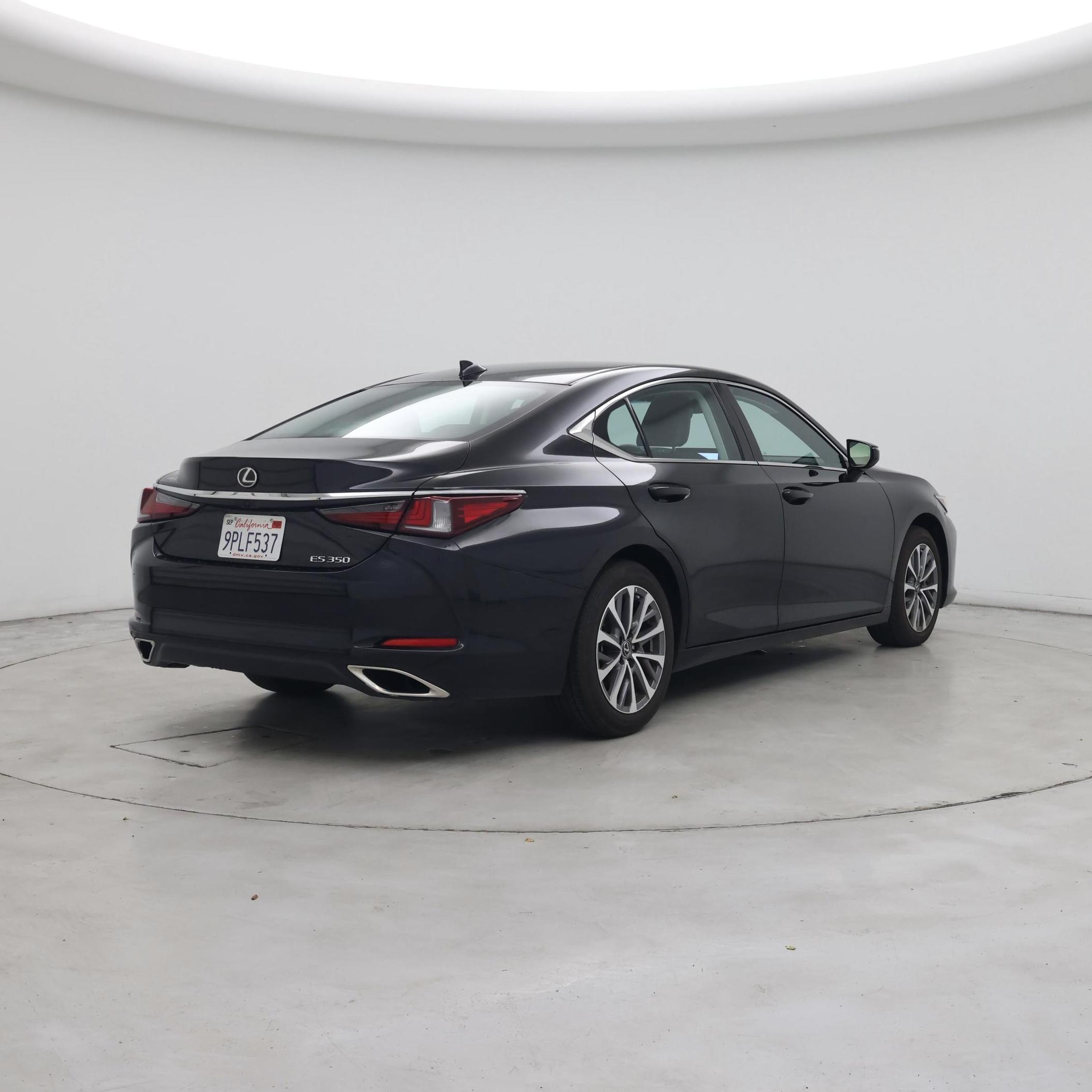 Thumbnail: 2025 Lexus ES - 8