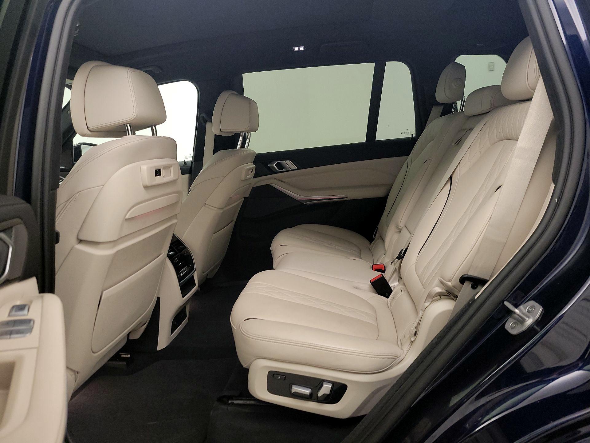 Thumbnail: 2021 BMW X7 - 19