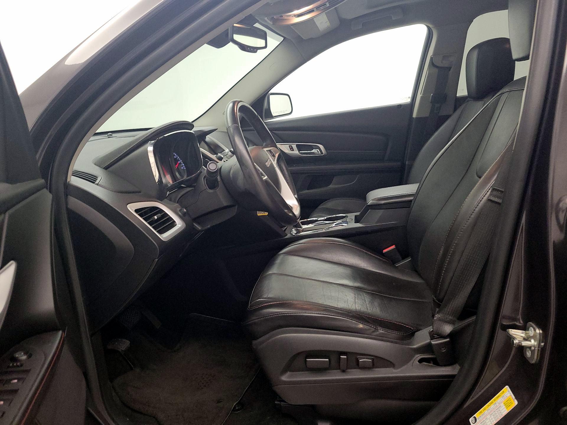 Thumbnail: 2015 GMC Terrain - 11