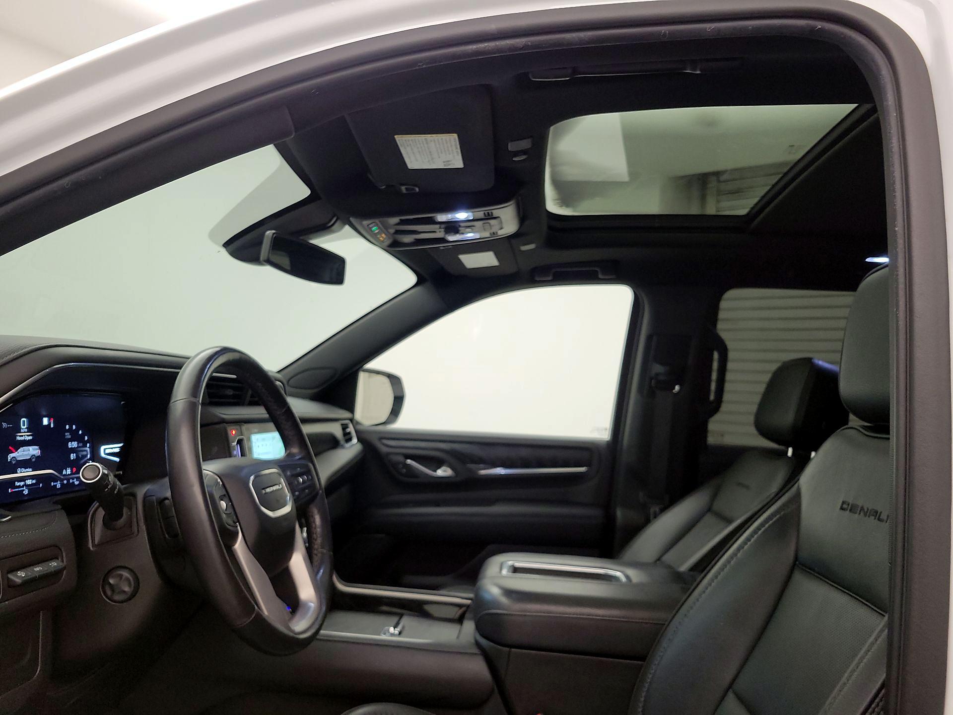 Thumbnail: 2022 GMC Yukon XL - 20