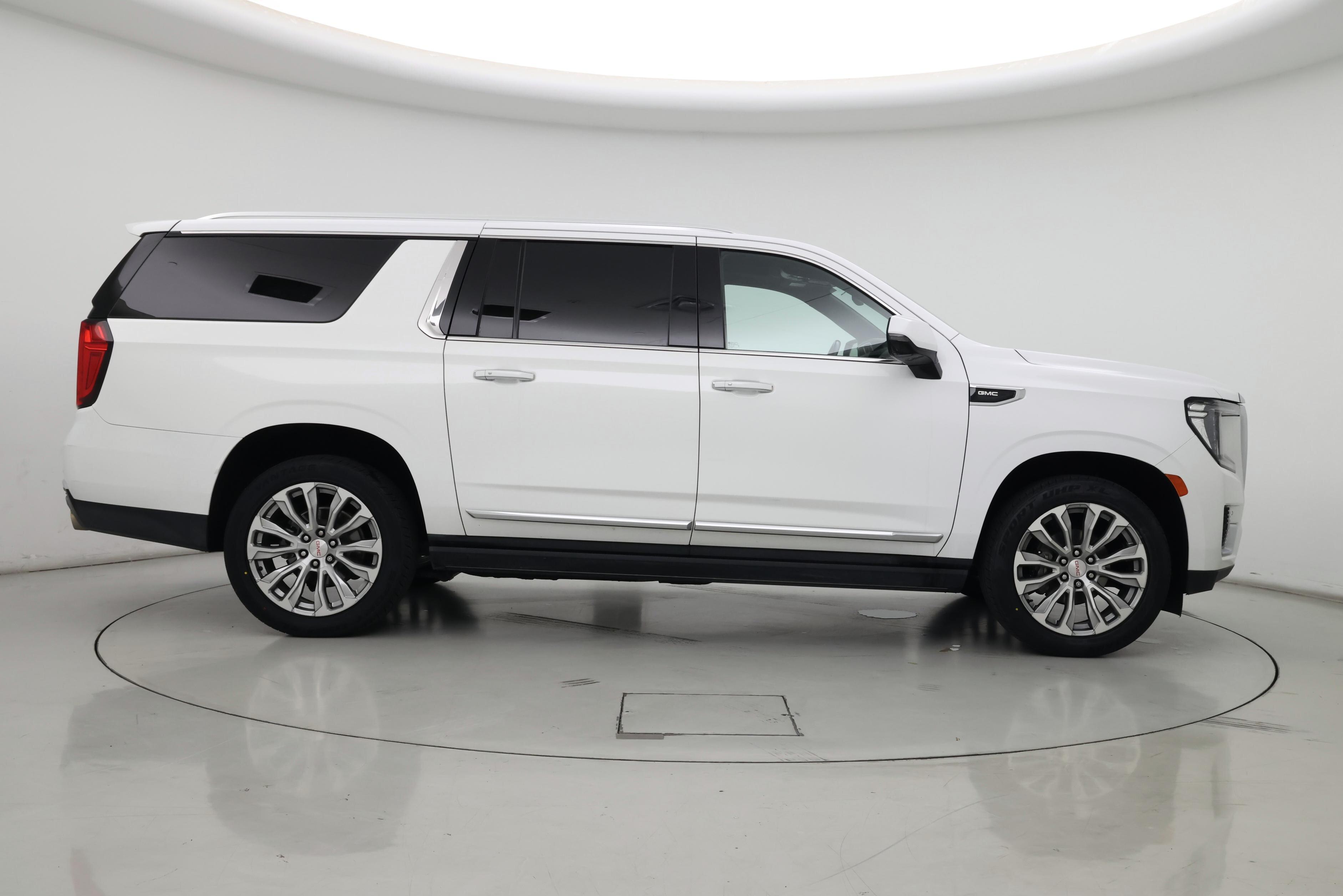 Thumbnail: 2022 GMC Yukon XL - 7