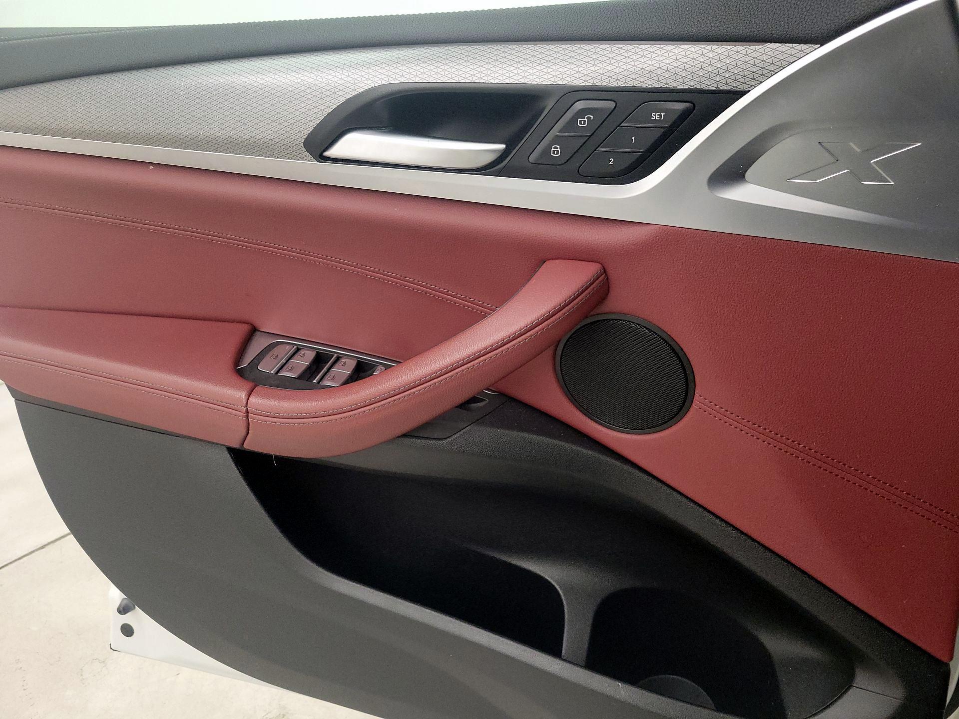 Thumbnail: 2020 BMW X4 - 12