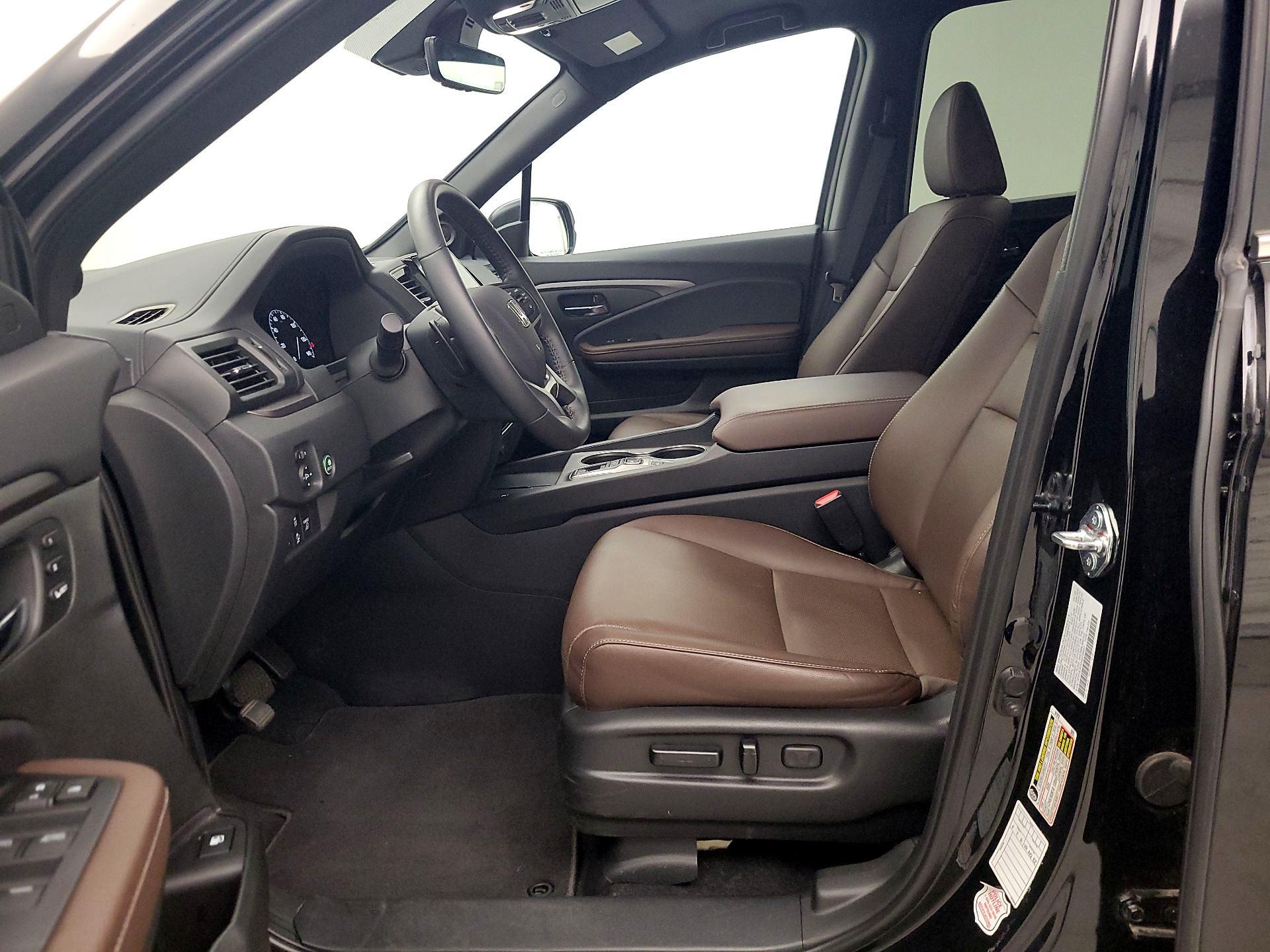 Thumbnail: 2025 Honda Ridgeline - 11