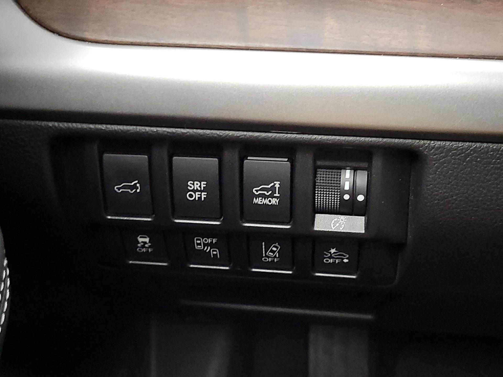 Thumbnail: 2016 Subaru Outback - 13