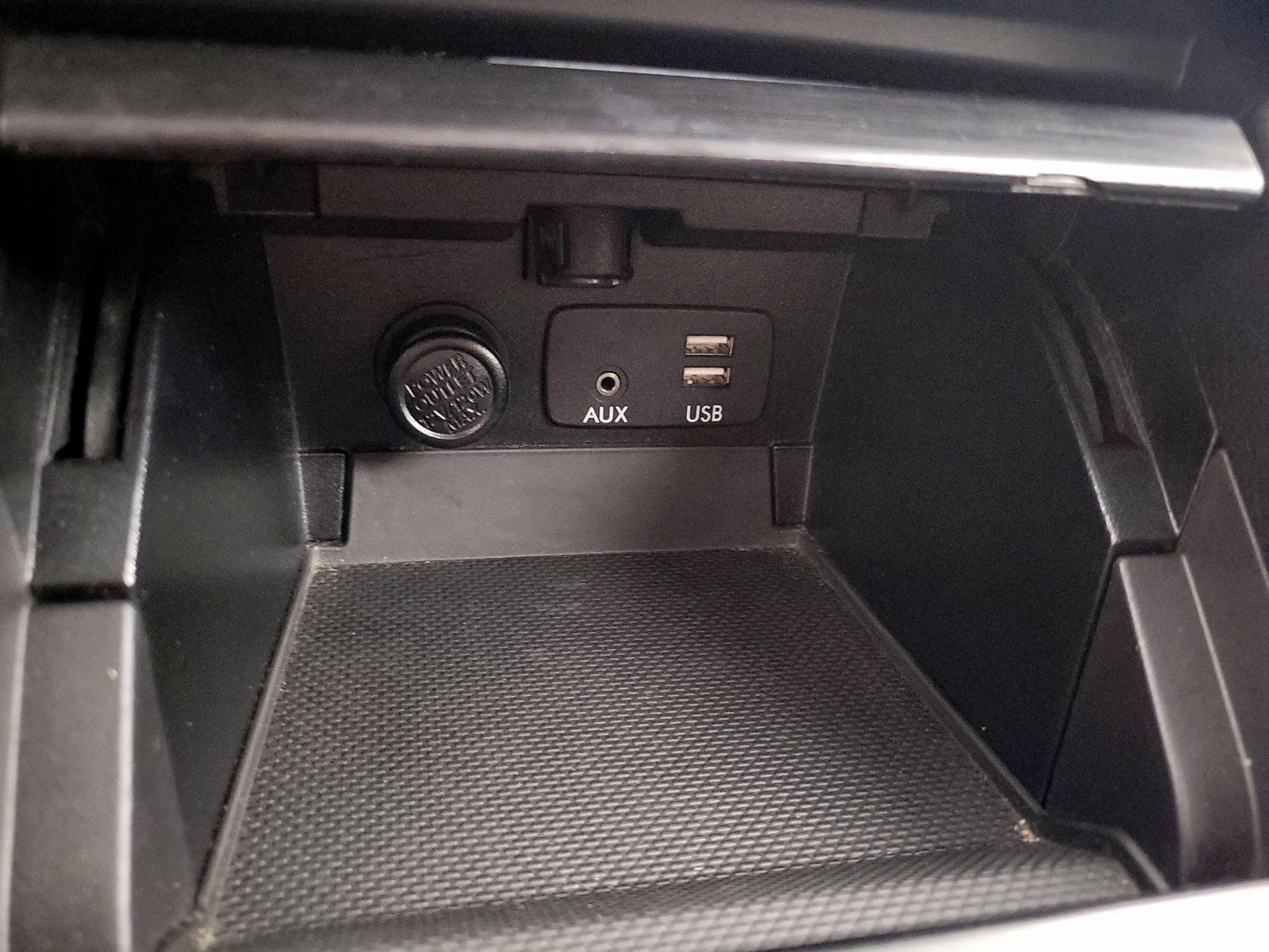 Thumbnail: 2016 Subaru Outback - 19