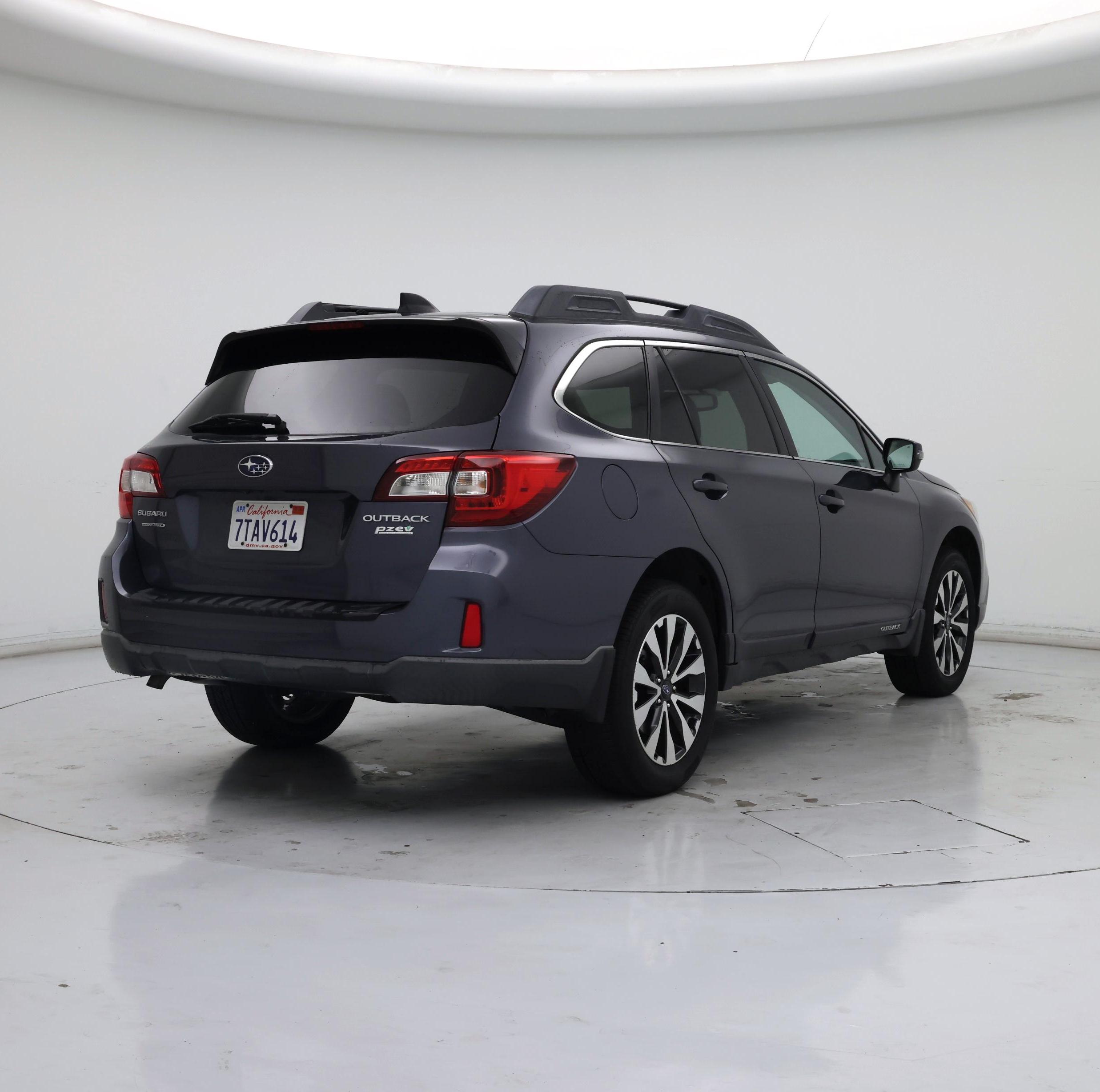 Thumbnail: 2016 Subaru Outback - 8
