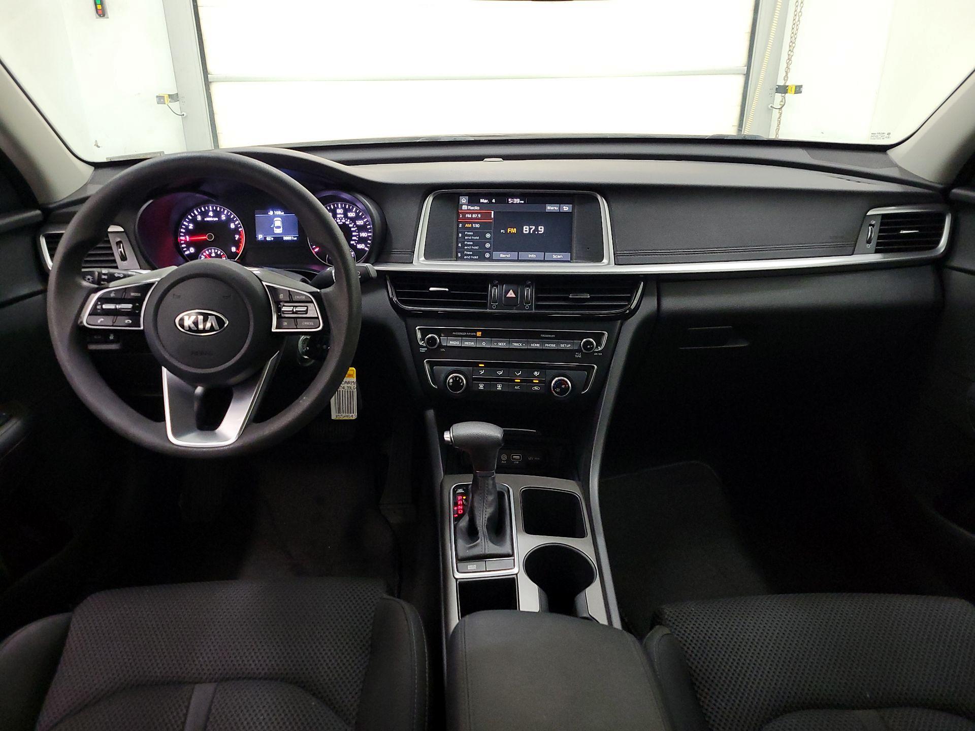 Thumbnail: 2020 Kia Optima - 9