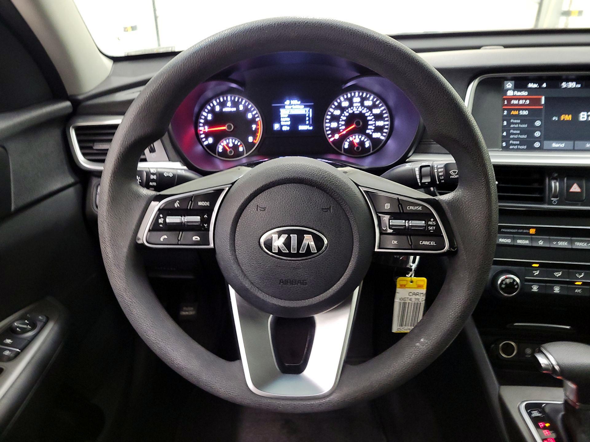 Thumbnail: 2020 Kia Optima - 10