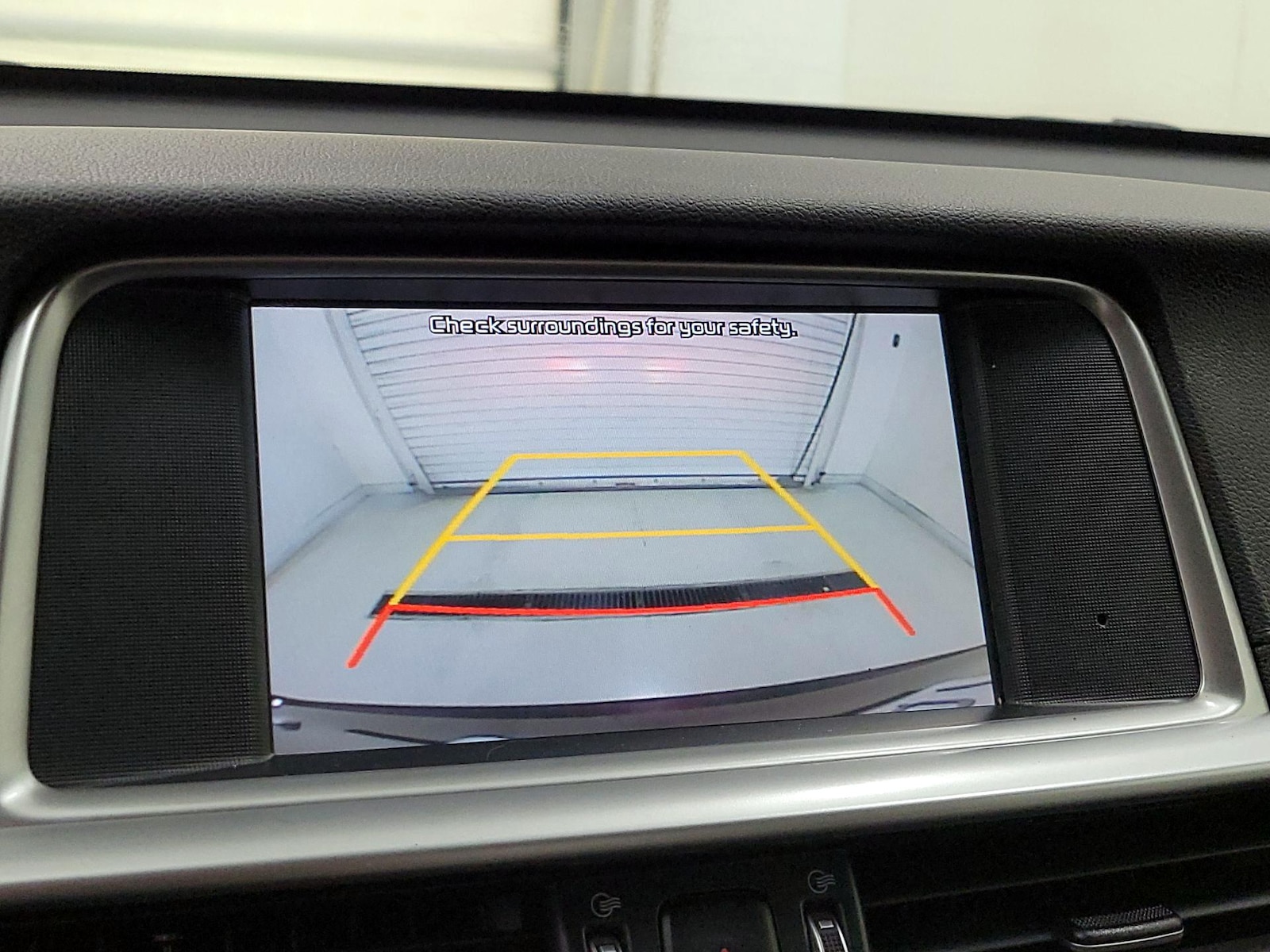 2020 Kia Optima LX - Photo 15