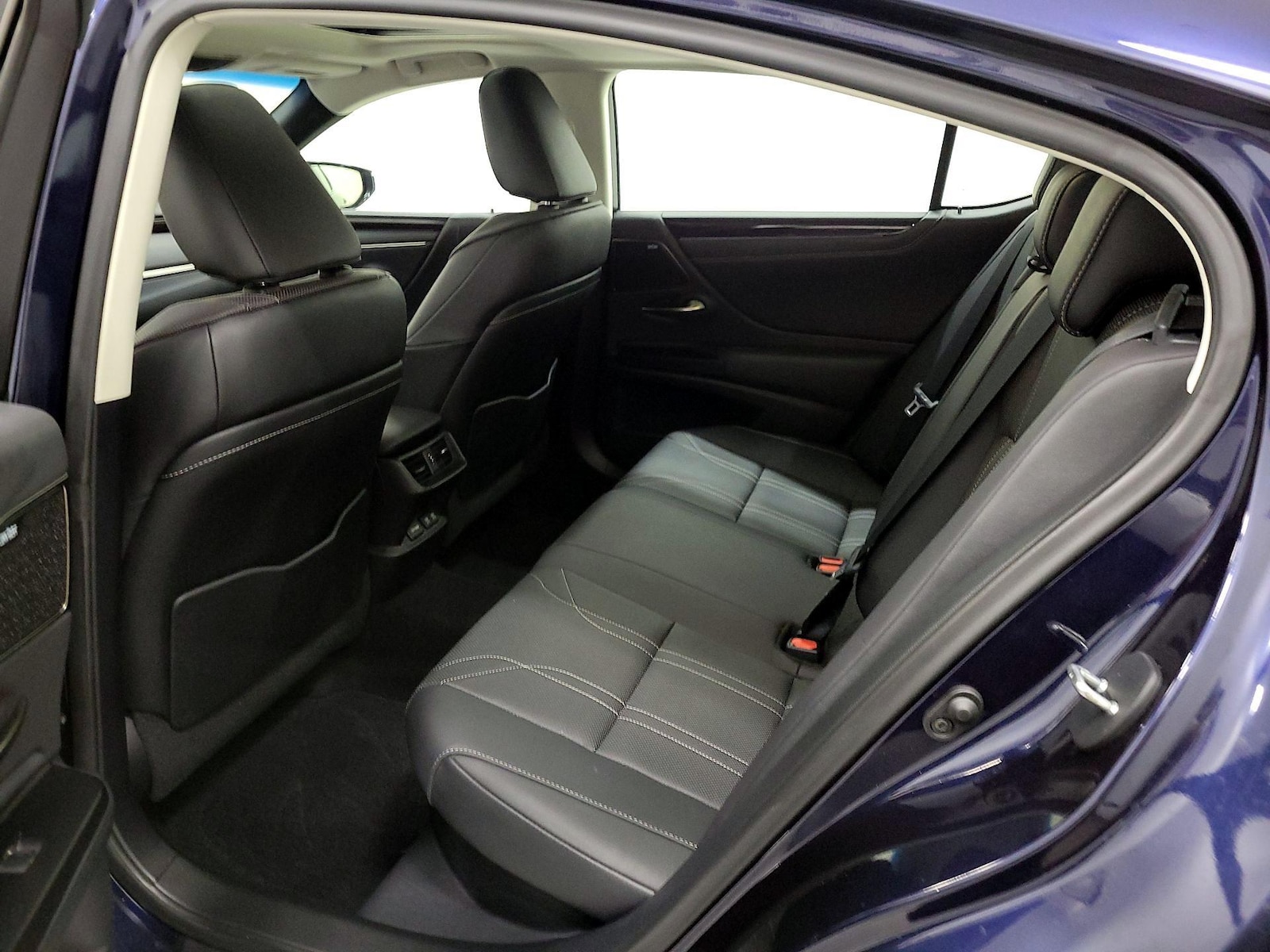 2021 Lexus ES Hybrid 300h Luxury - Photo 22
