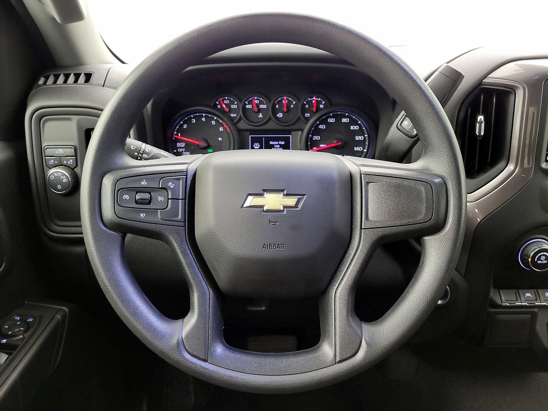 Thumbnail: 2025 Chevrolet Silverado 1500 - 10