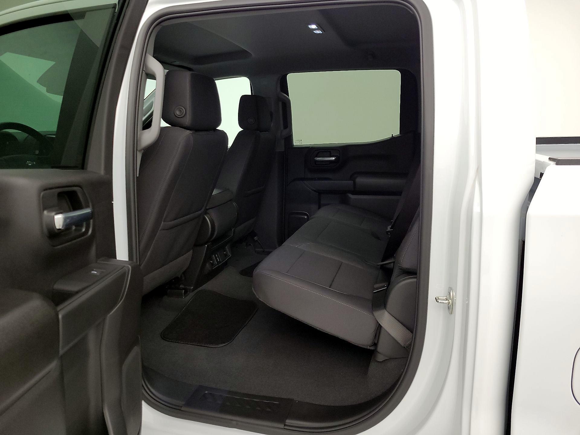 Thumbnail: 2025 Chevrolet Silverado 1500 - 19