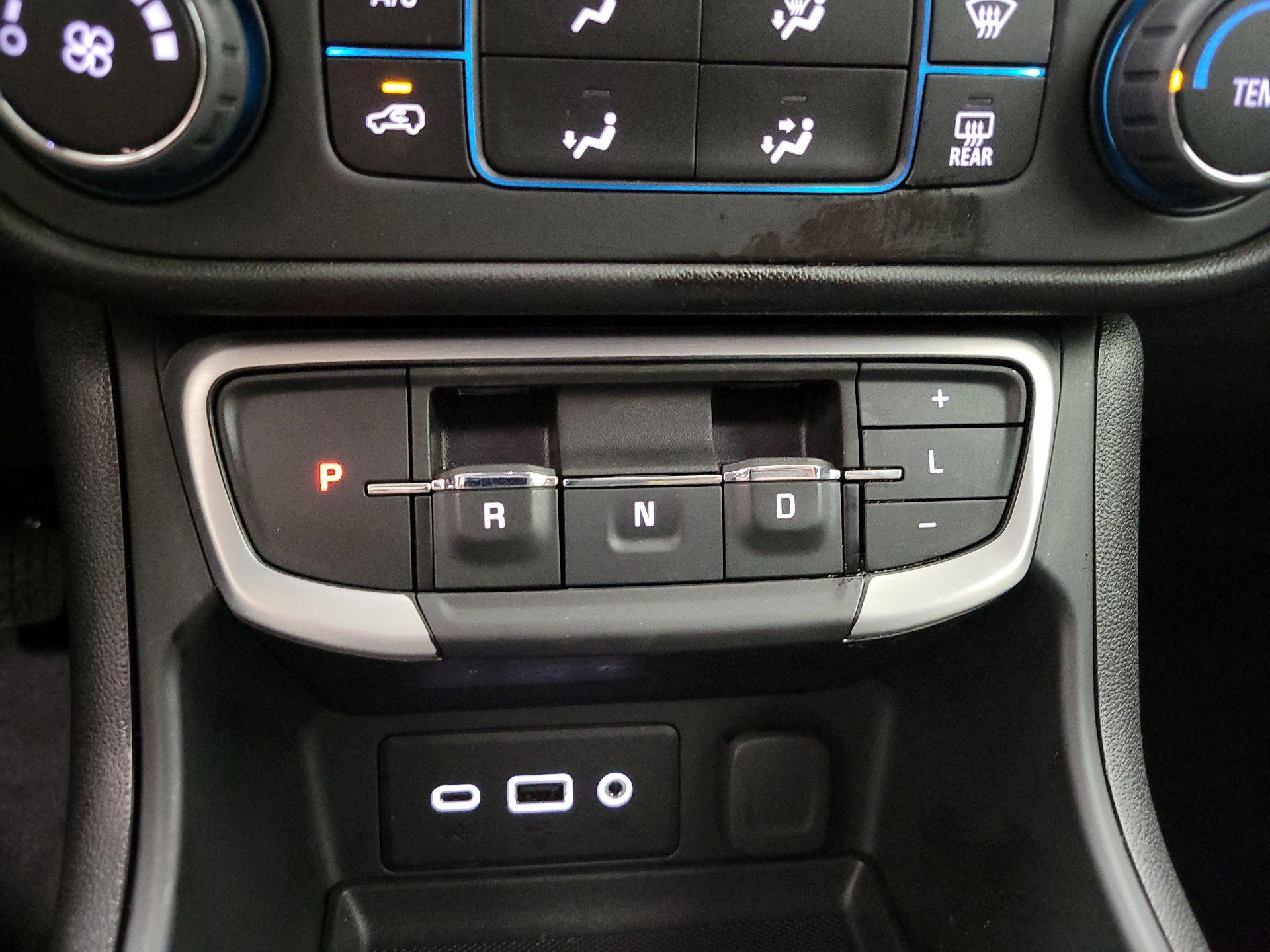 Thumbnail: 2024 GMC Terrain - 17