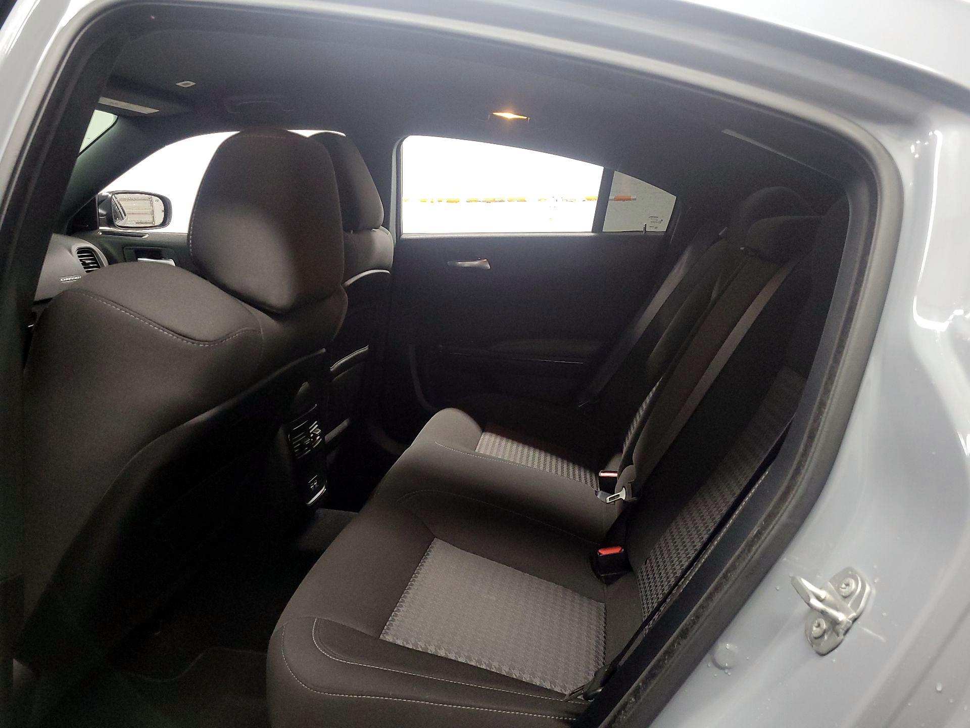 Thumbnail: 2022 Dodge Charger - 17