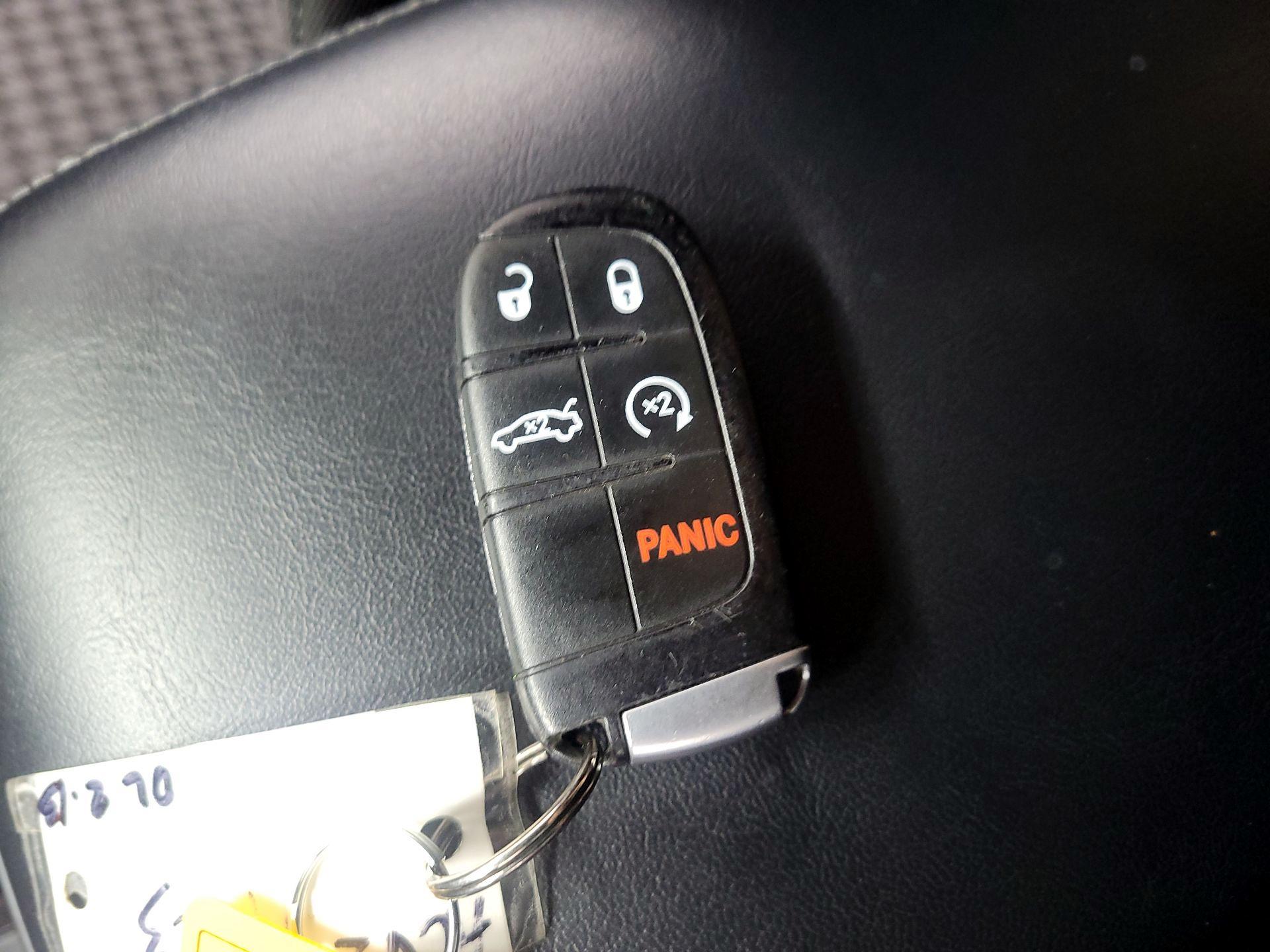 Thumbnail: 2022 Dodge Charger - 20