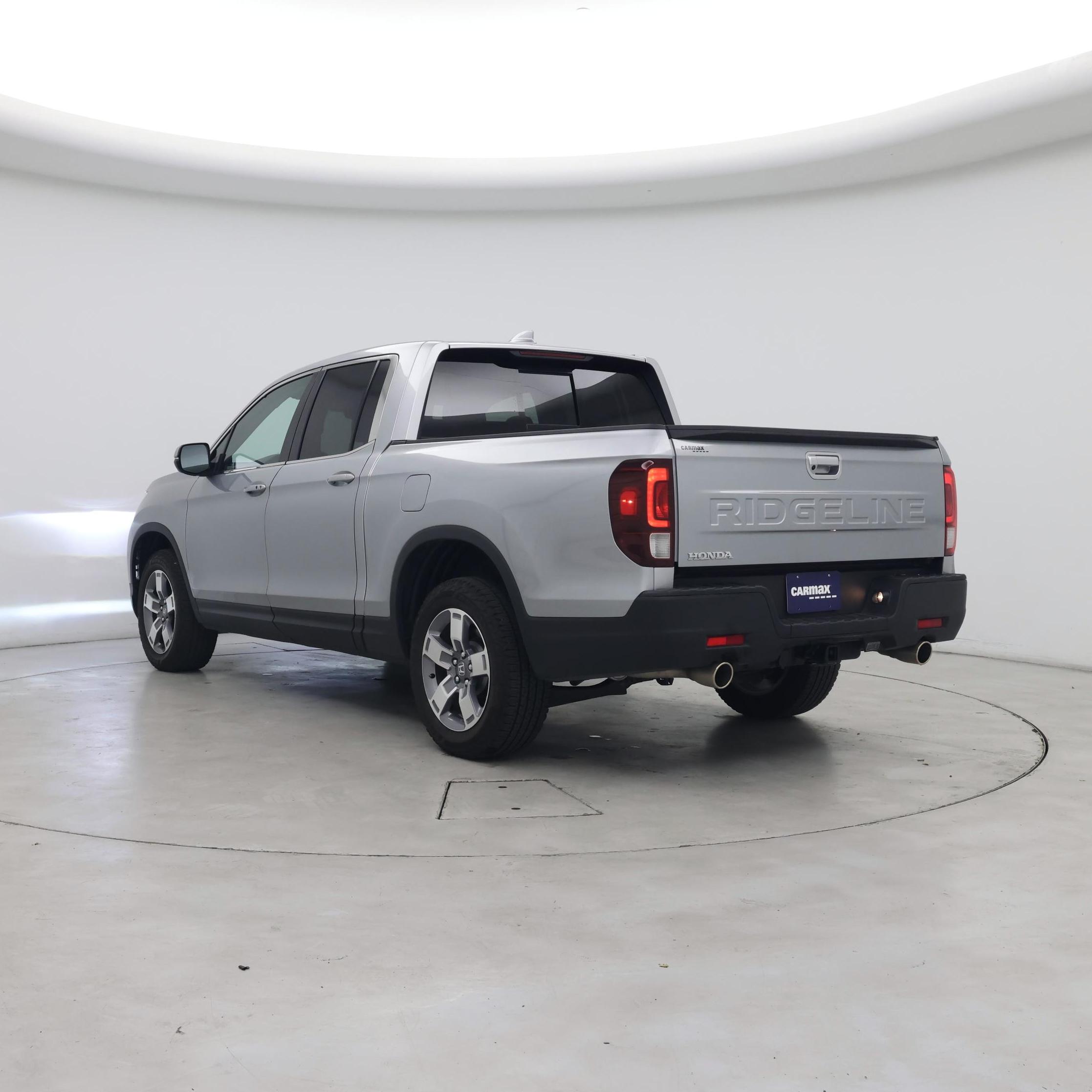 Thumbnail: 2025 Honda Ridgeline - 2
