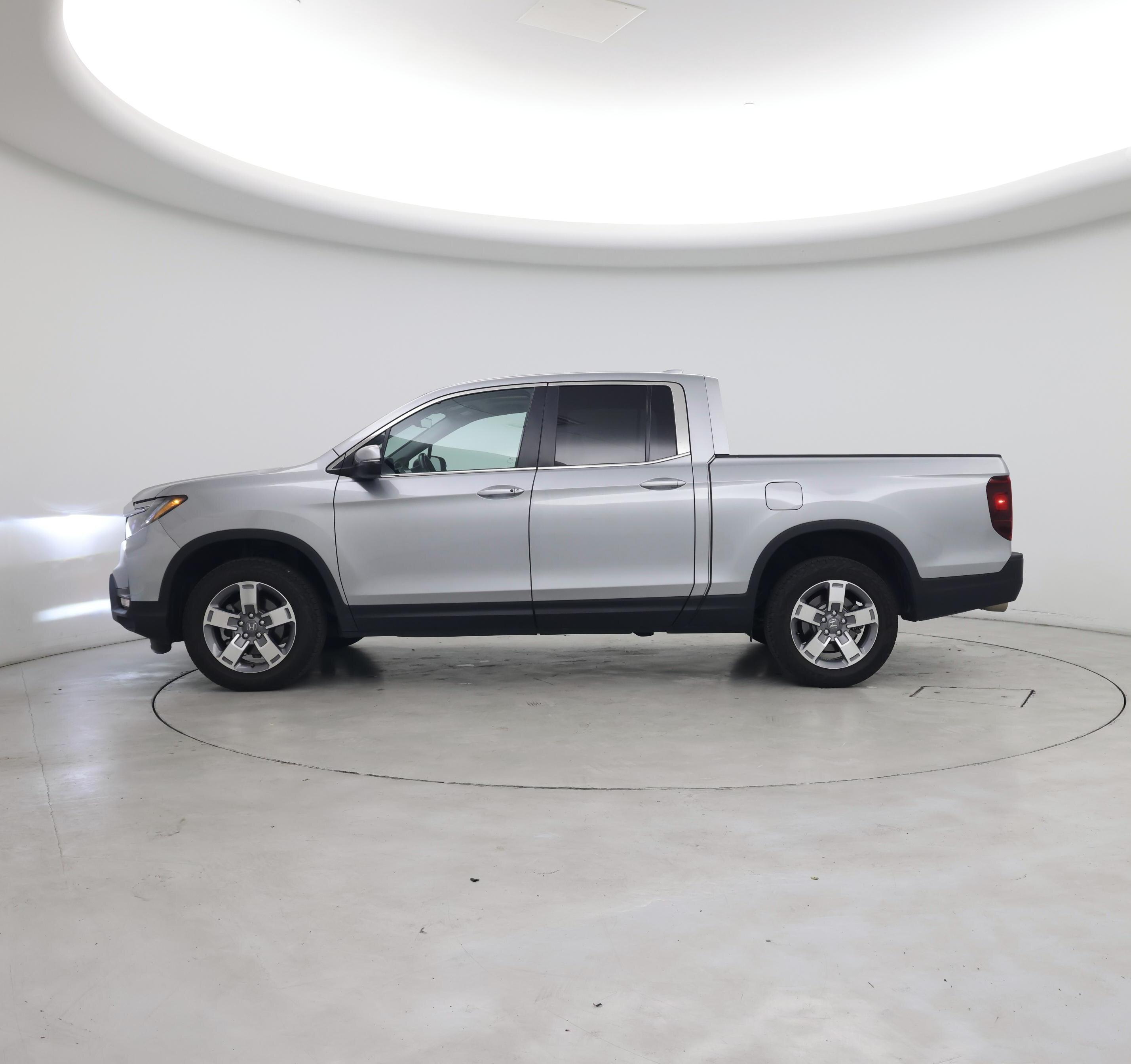 Thumbnail: 2025 Honda Ridgeline - 3