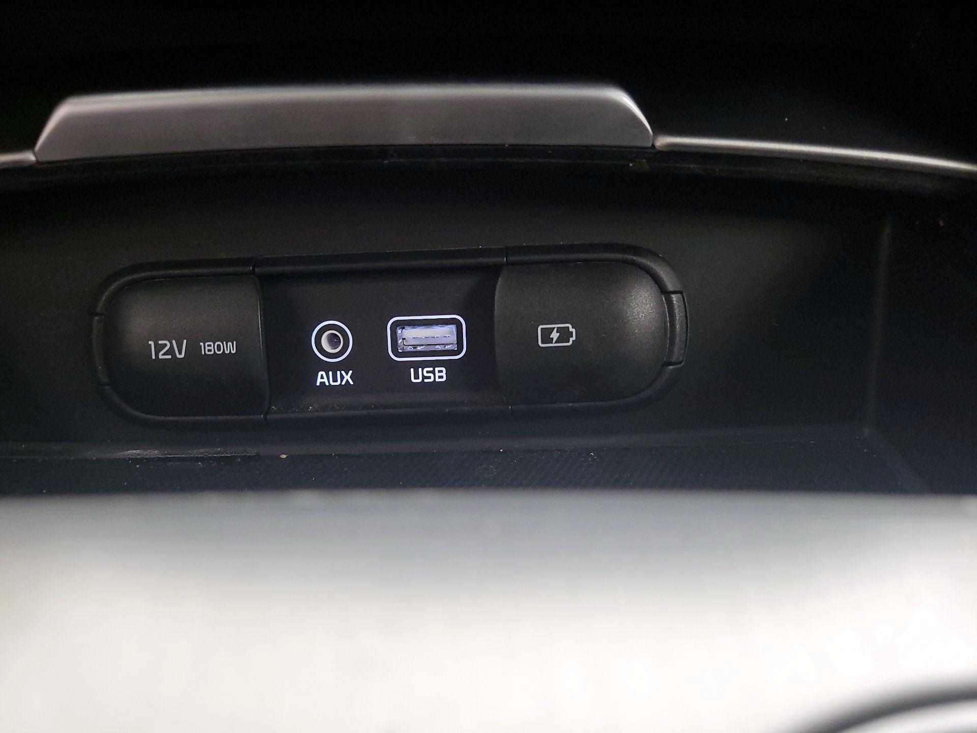 Thumbnail: 2018 Kia Stinger - 19