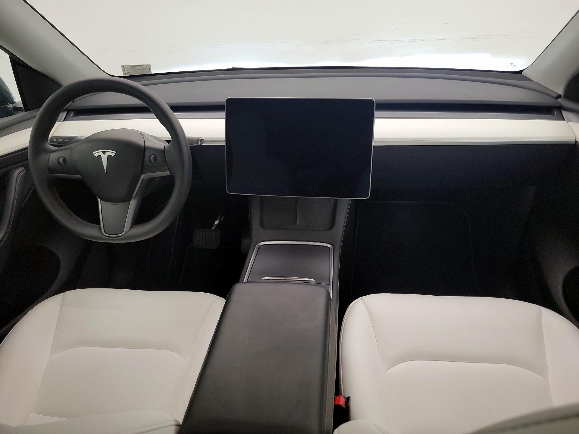 Thumbnail: 2023 Tesla Model Y - 9