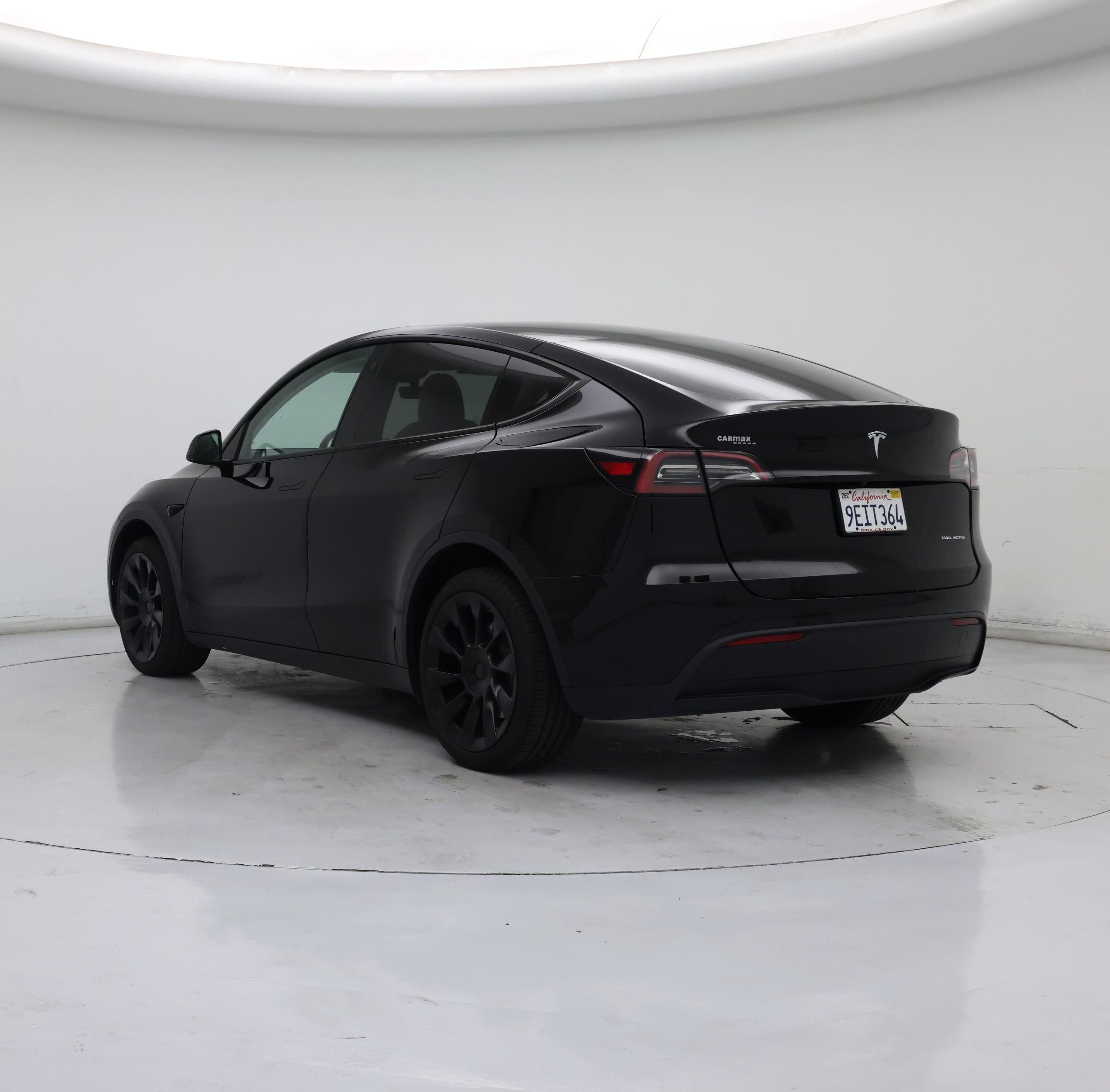 Thumbnail: 2023 Tesla Model Y - 2