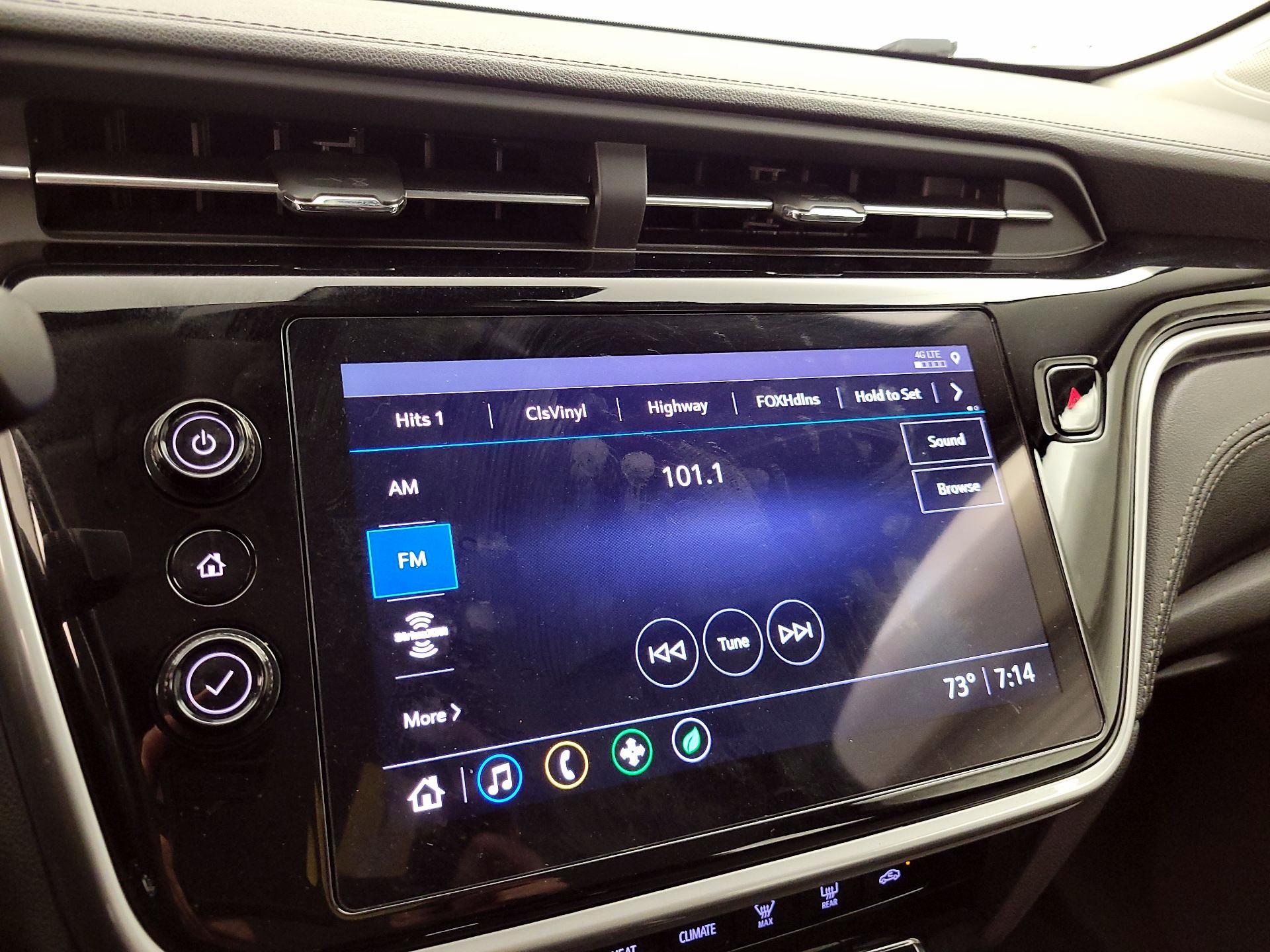 Thumbnail: 2022 Chevrolet Bolt EUV - 15