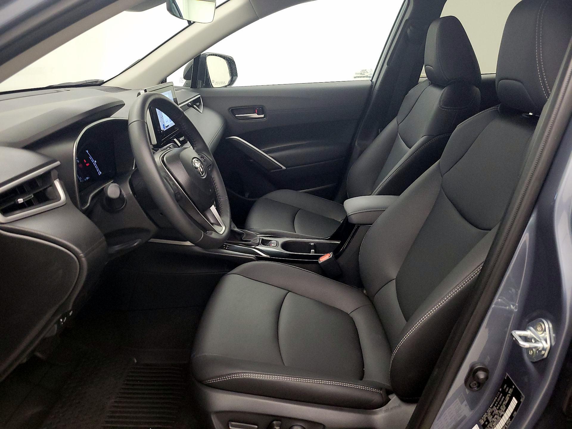 Thumbnail: 2025 Toyota Corolla Cross - 11