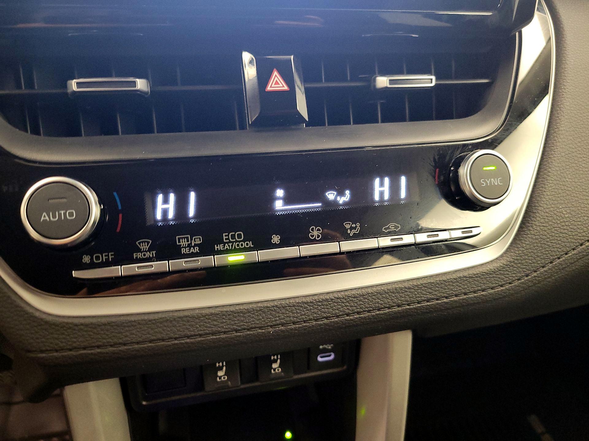 Thumbnail: 2025 Toyota Corolla Cross - 16