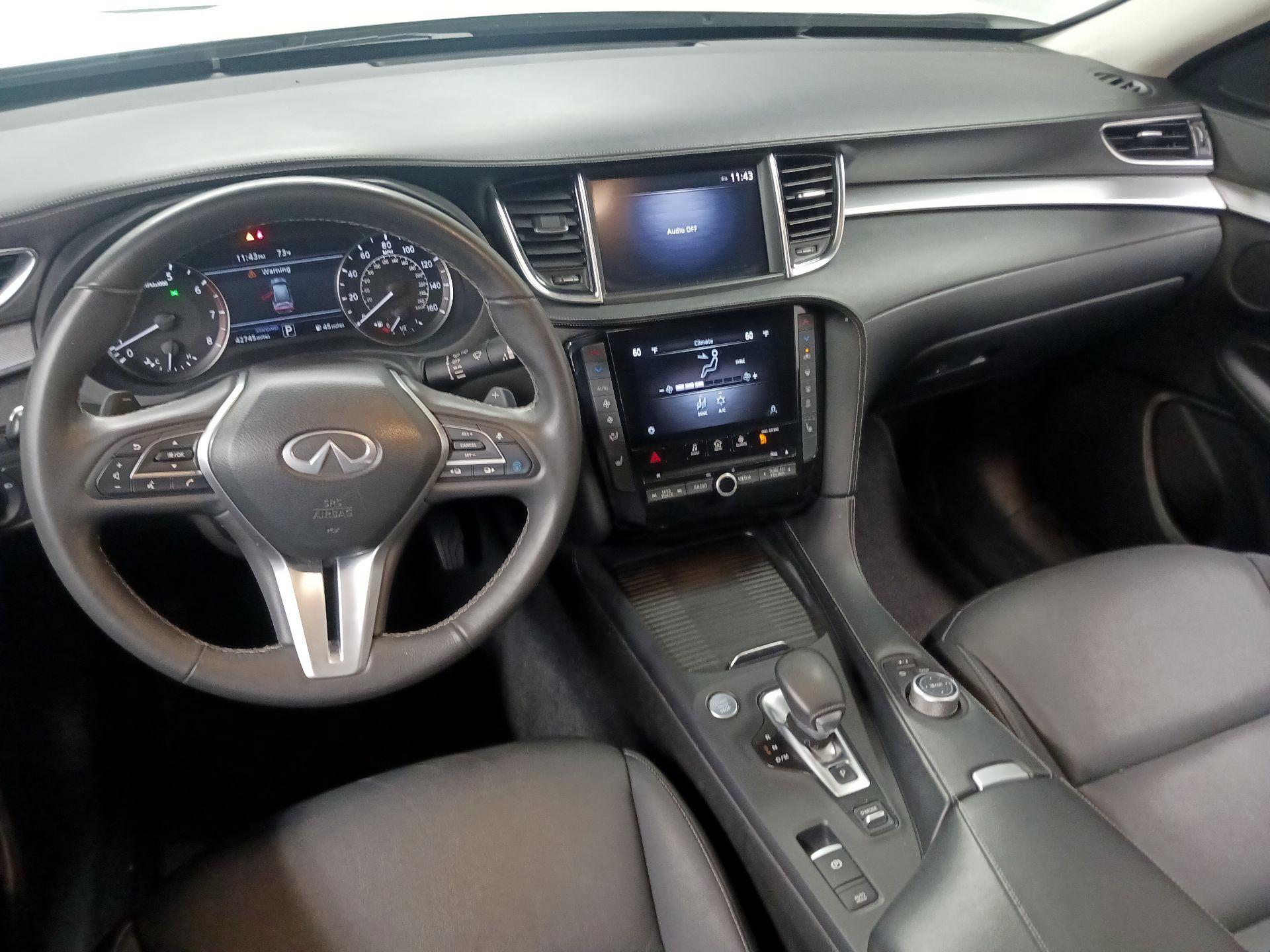 Thumbnail: 2021 INFINITI QX50 - 9