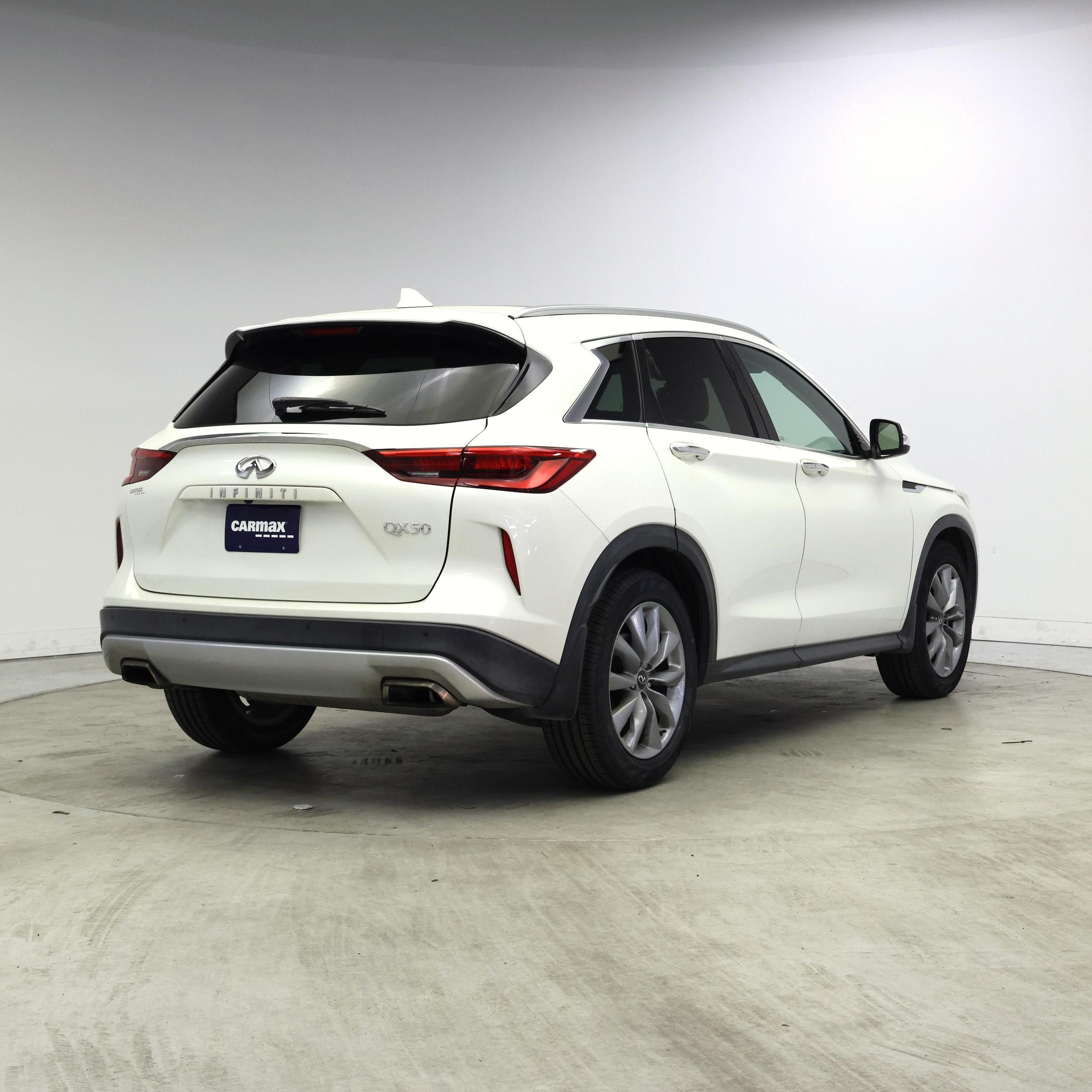 Thumbnail: 2021 INFINITI QX50 - 8