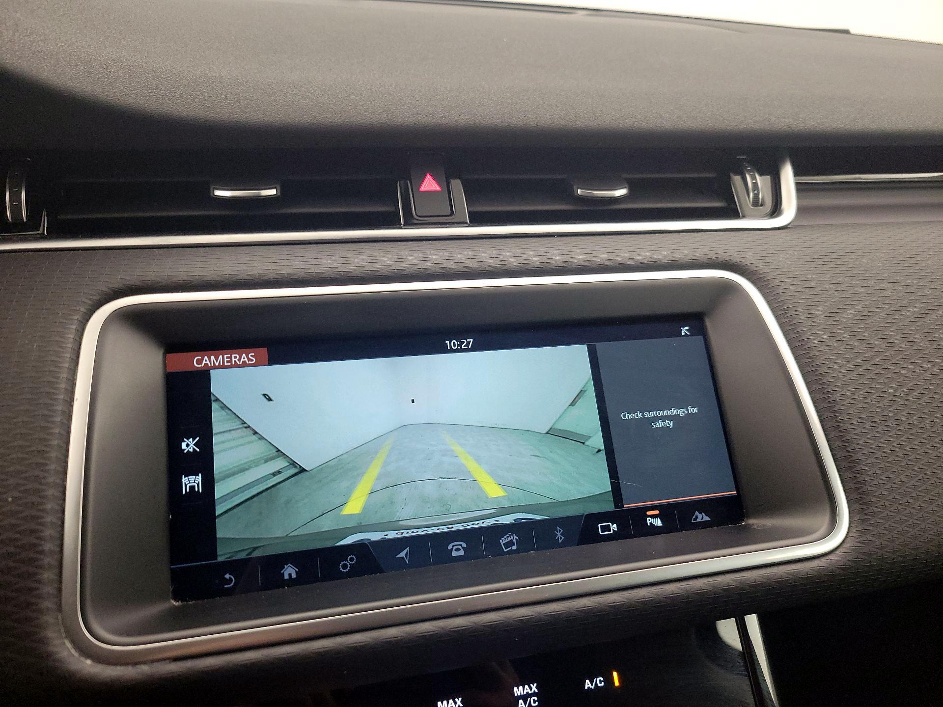 Thumbnail: 2020 Land Rover Range Rover Evoque - 15