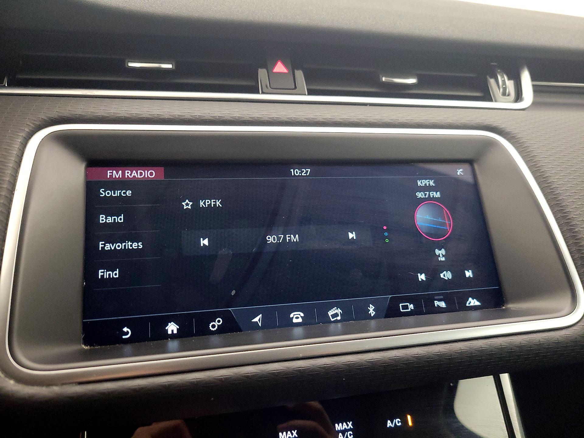 Thumbnail: 2020 Land Rover Range Rover Evoque - 16