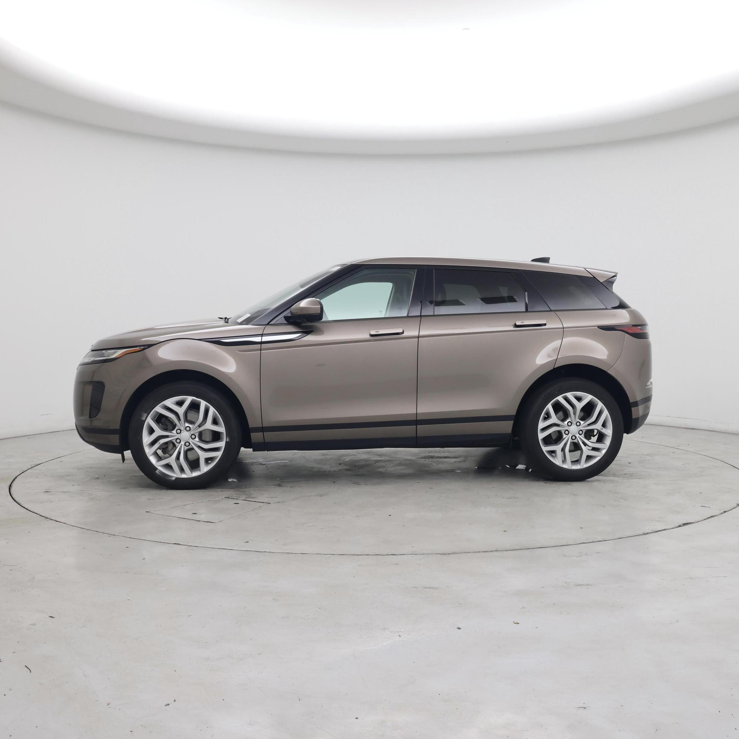 Thumbnail: 2020 Land Rover Range Rover Evoque - 3