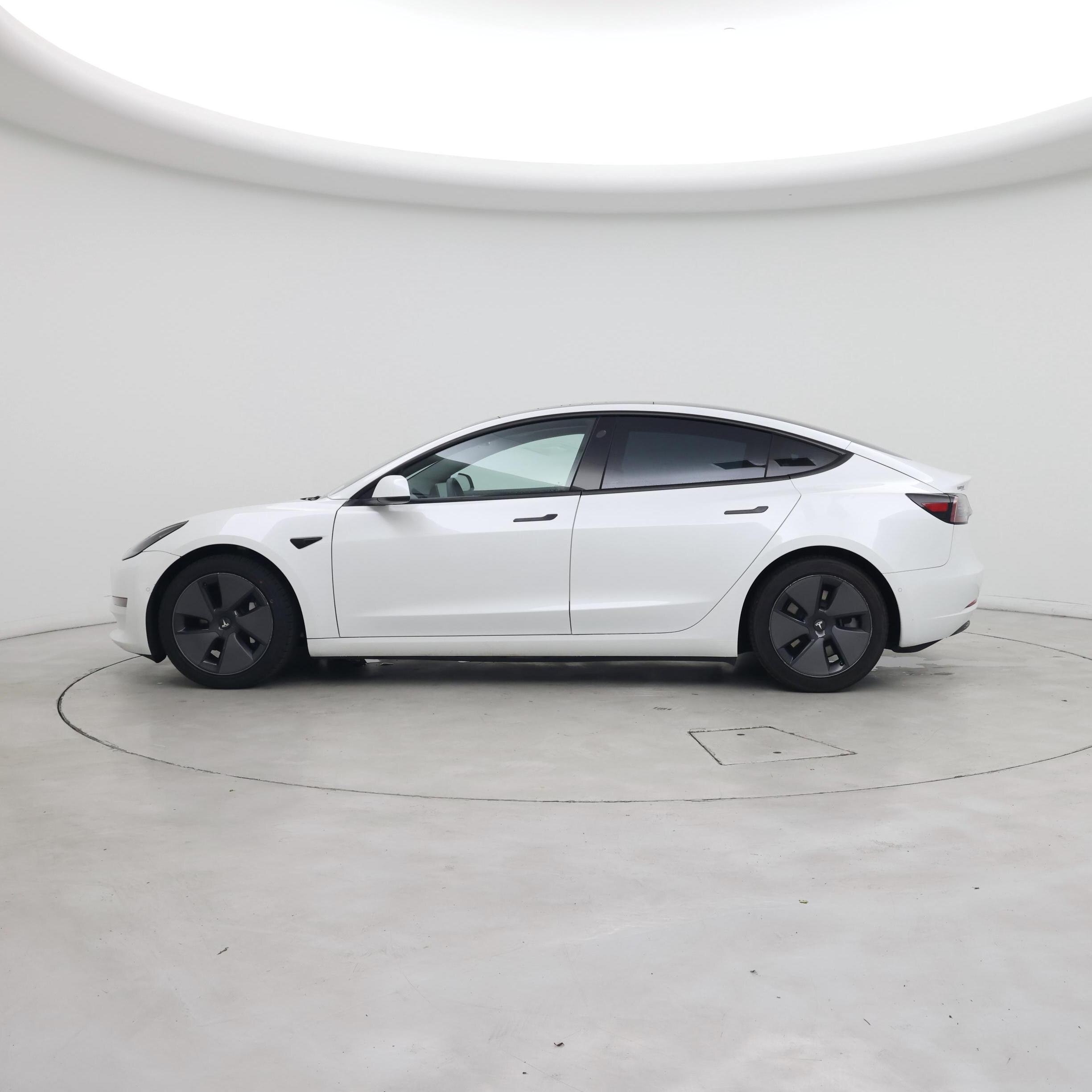 Thumbnail: 2021 Tesla Model 3 - 3