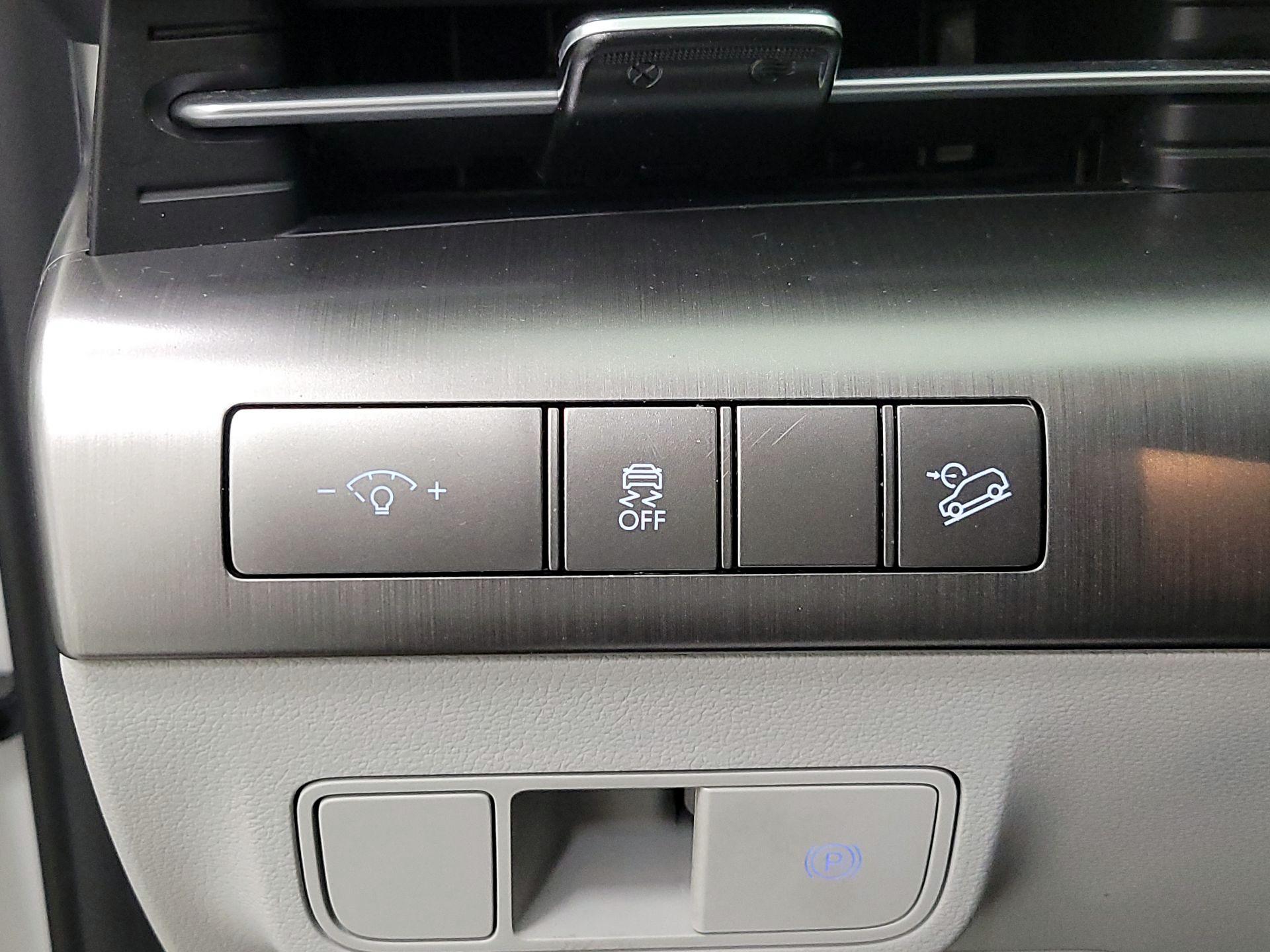 Thumbnail: 2025 Hyundai Kona - 13