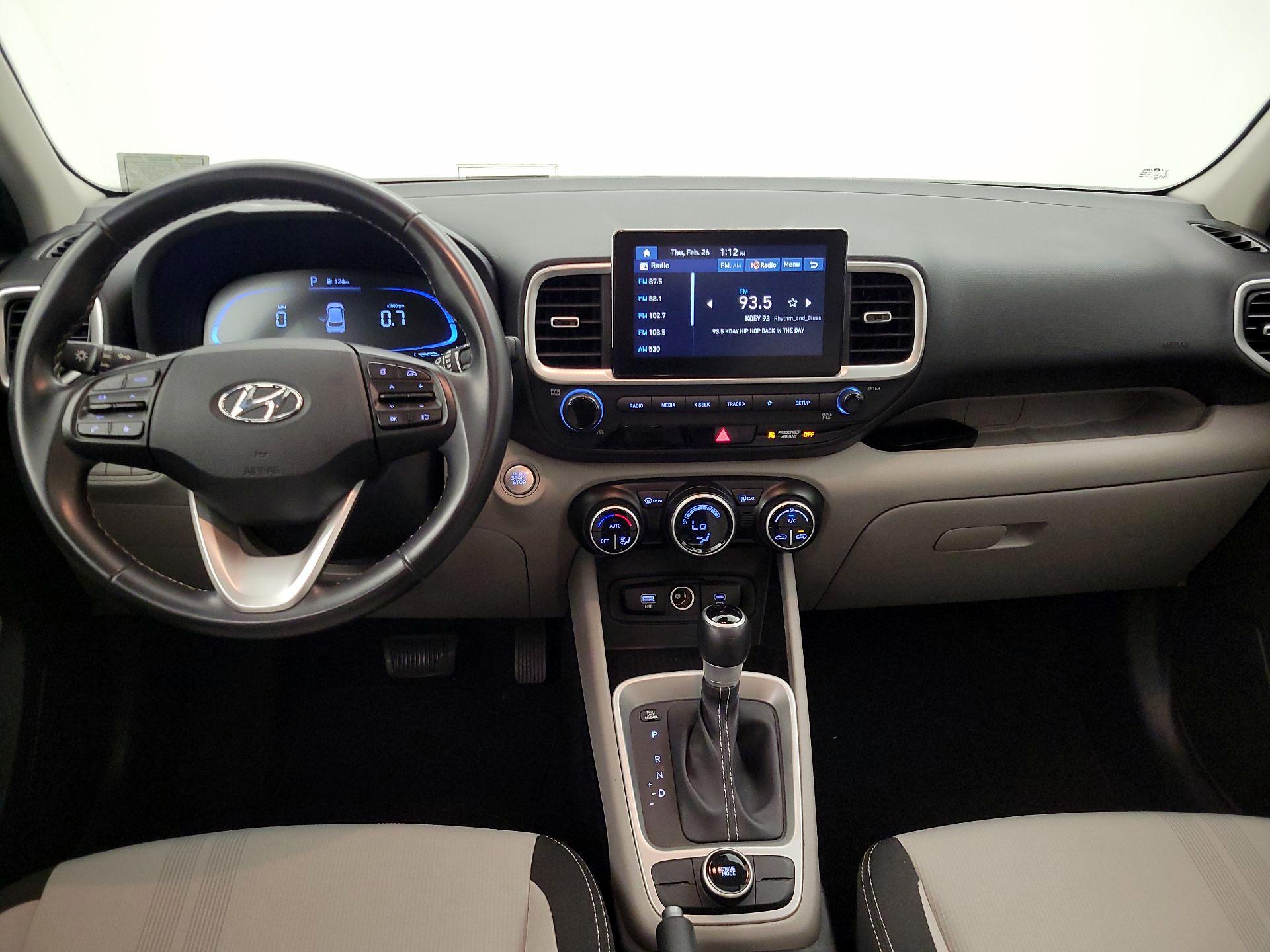 Thumbnail: 2024 Hyundai Venue - 9