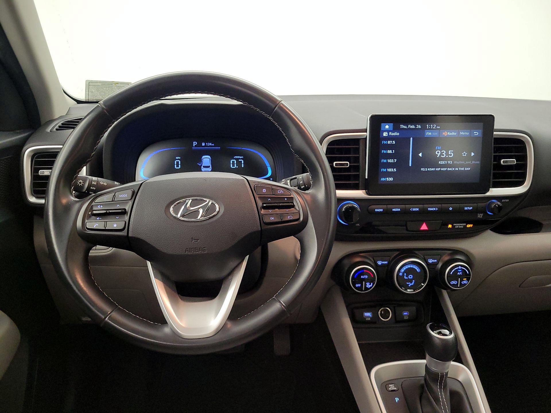 Thumbnail: 2024 Hyundai Venue - 10