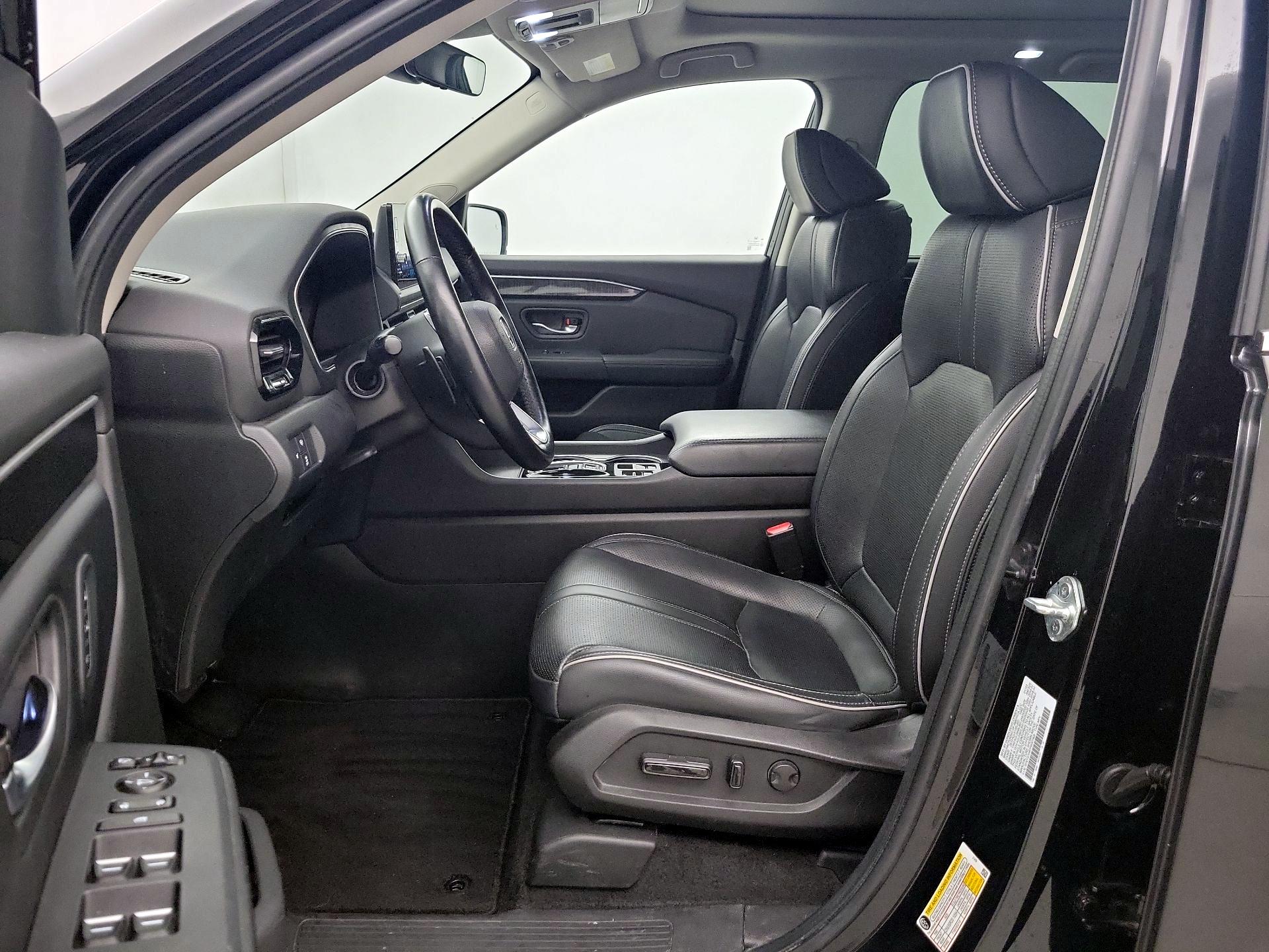 Thumbnail: 2023 Honda Pilot - 11