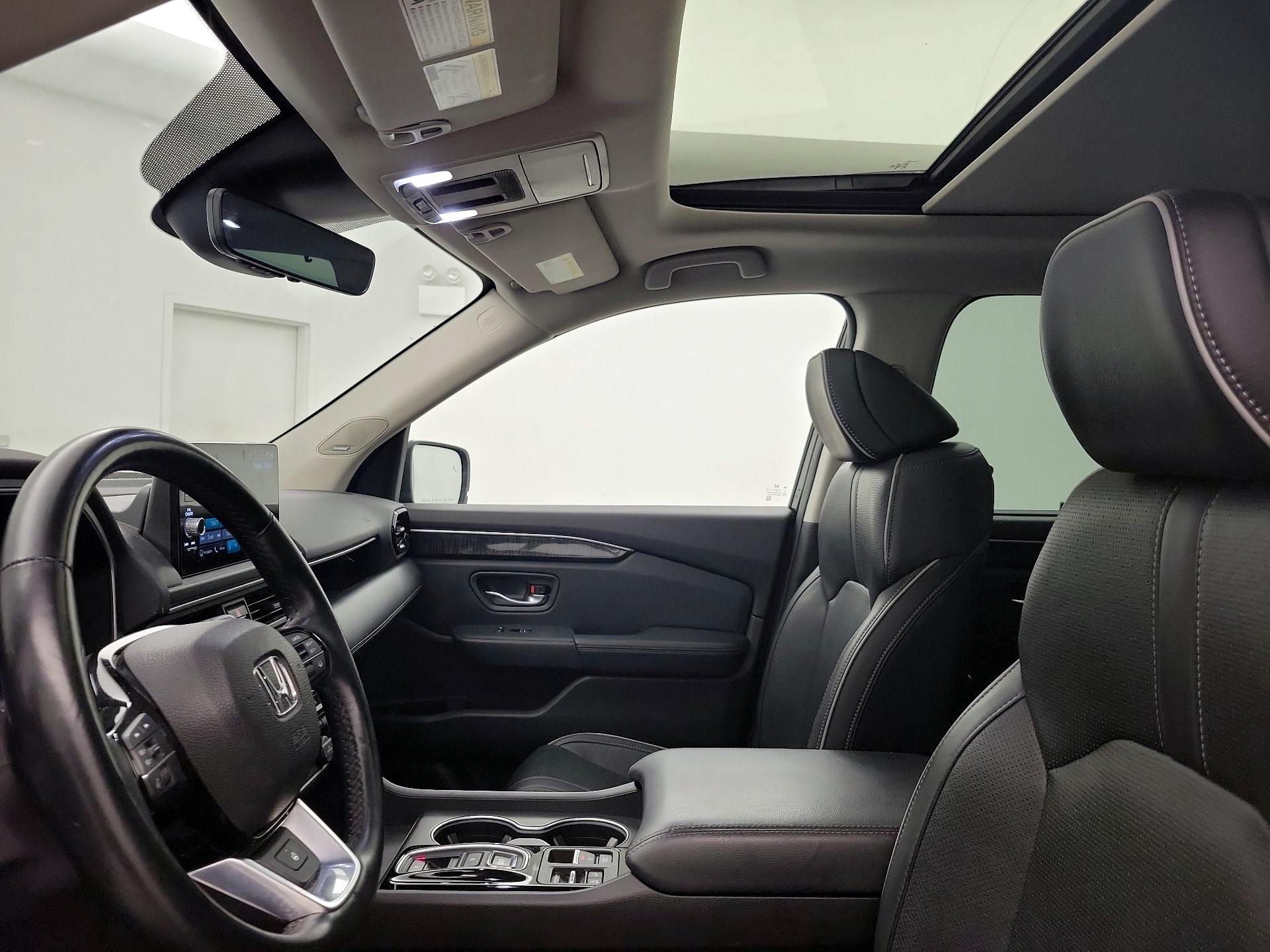 Thumbnail: 2023 Honda Pilot - 19