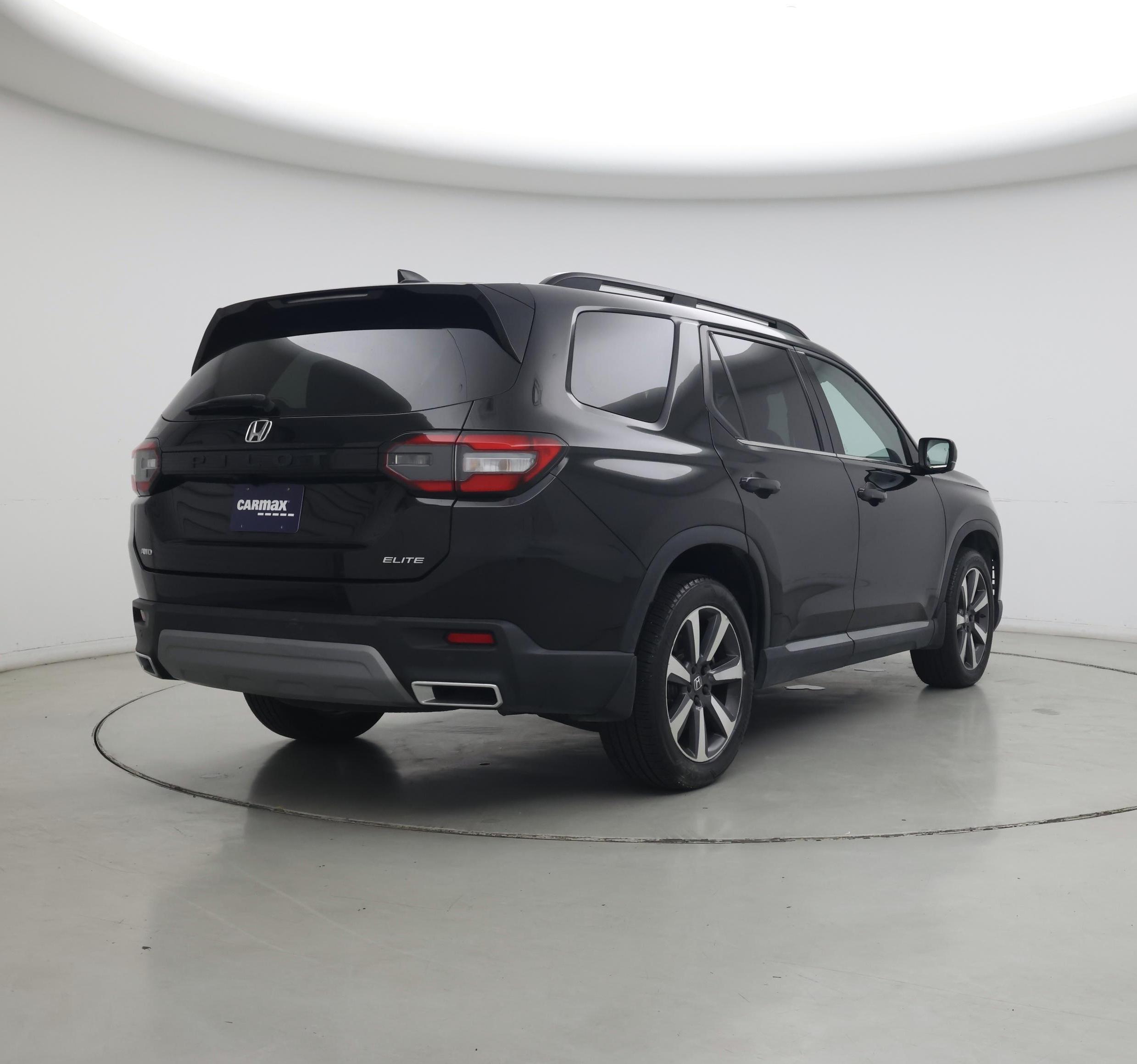 Thumbnail: 2023 Honda Pilot - 8