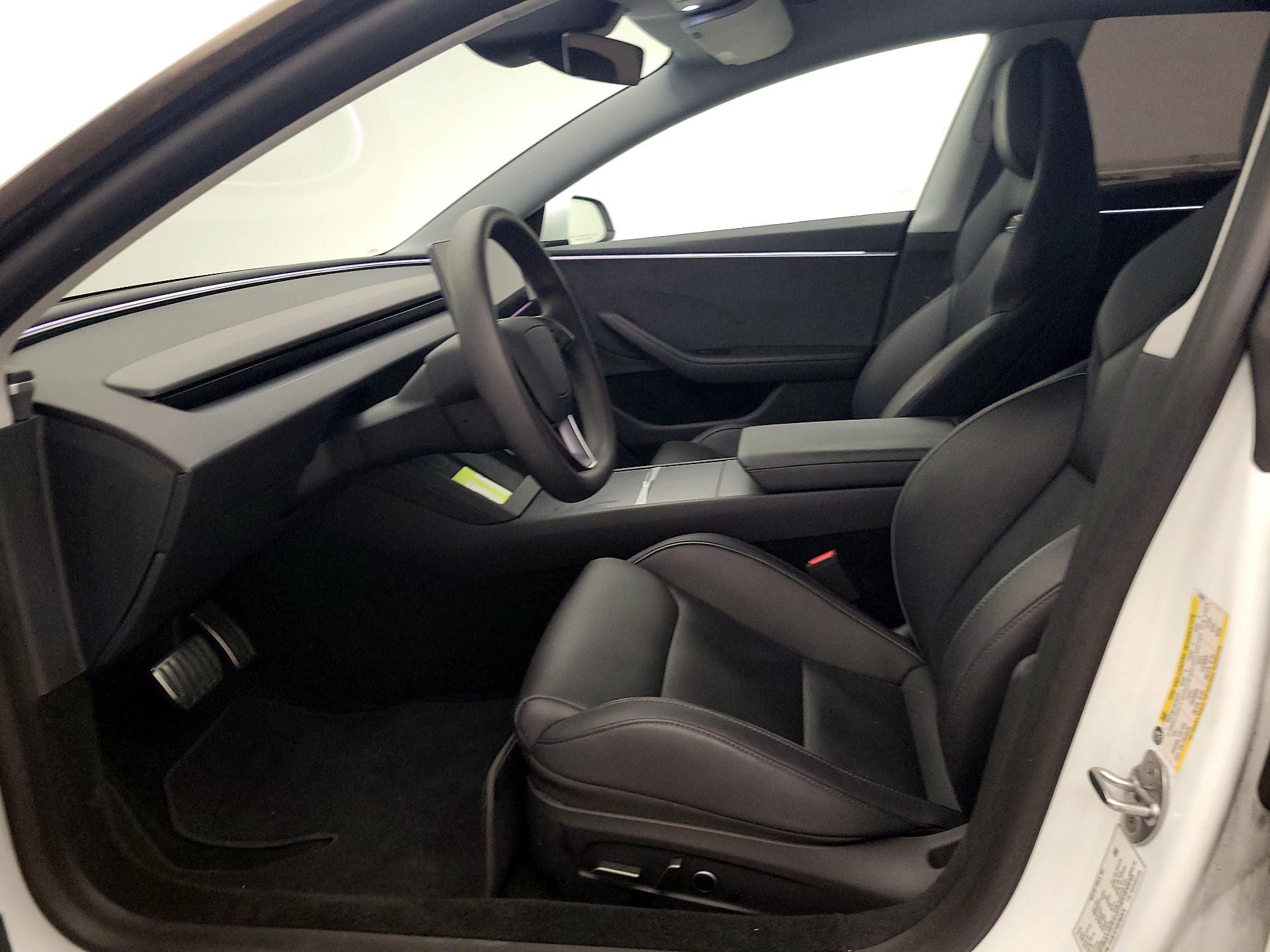 Thumbnail: 2025 Tesla Model 3 - 11