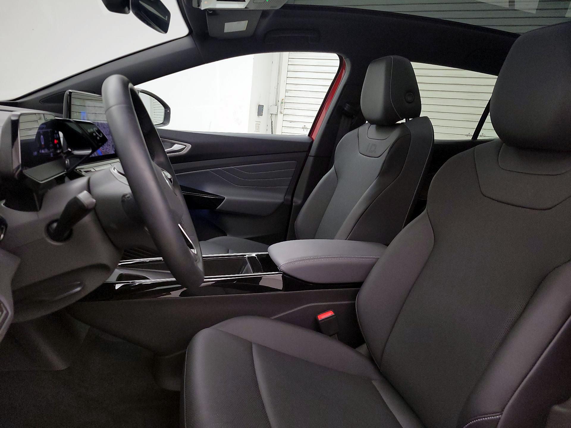 Thumbnail: 2023 Volkswagen ID.4 - 11