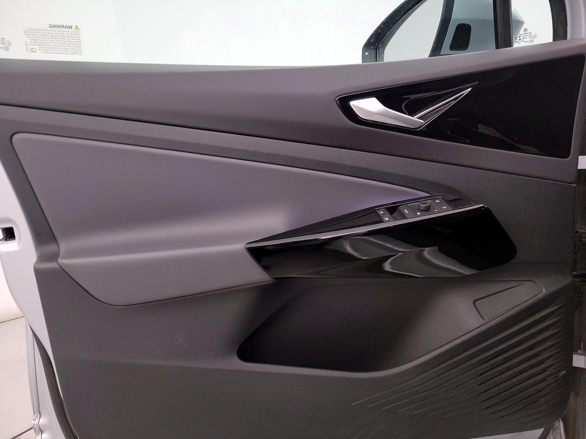 Thumbnail: 2022 Volkswagen ID.4 - 12