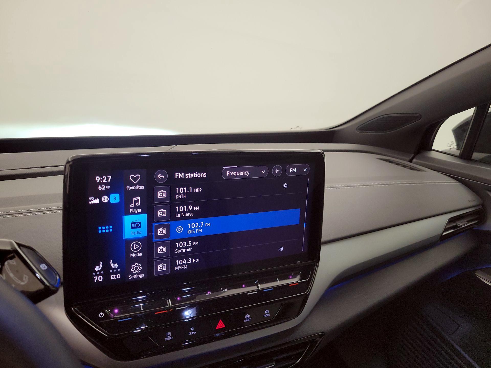 Thumbnail: 2023 Volkswagen ID.4 - 16